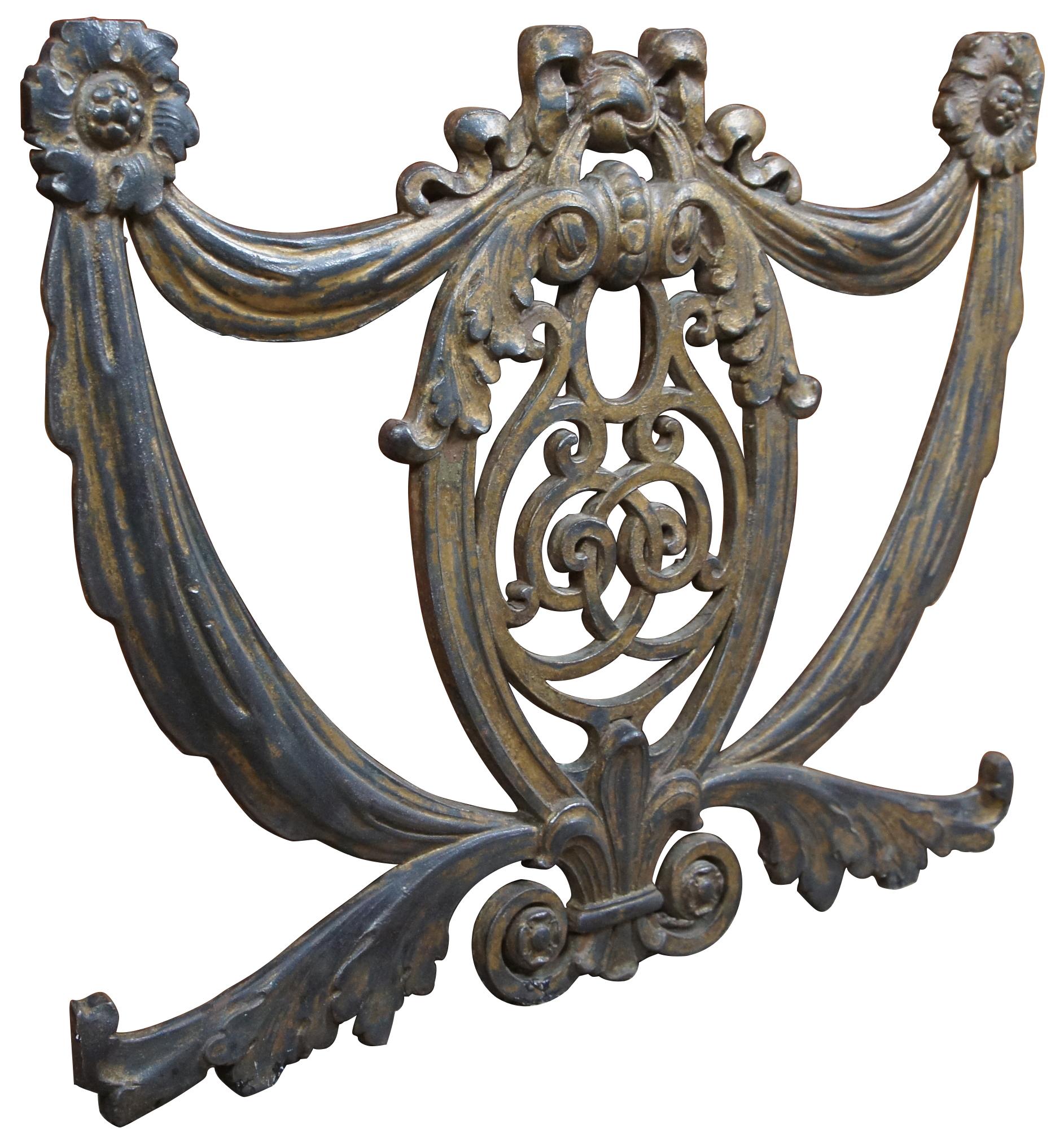 Victorian Antique French Neoclassical Iron Fleur de Lis Reclaimed Screen Wall Plaque