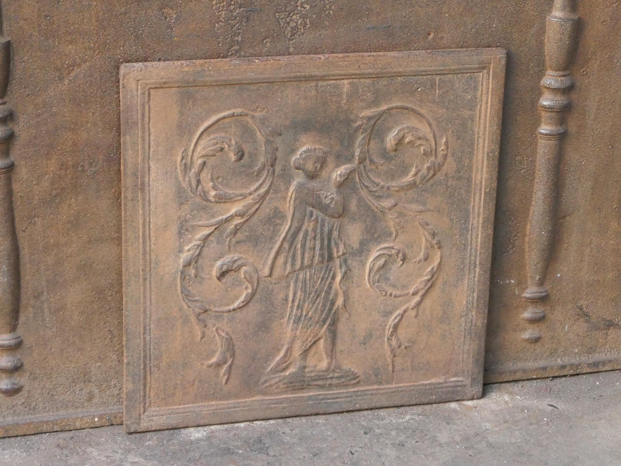 XIX secolo Antique French Neoclassical 'Lady' Fireback / Backsplash, 18° secolo in vendita