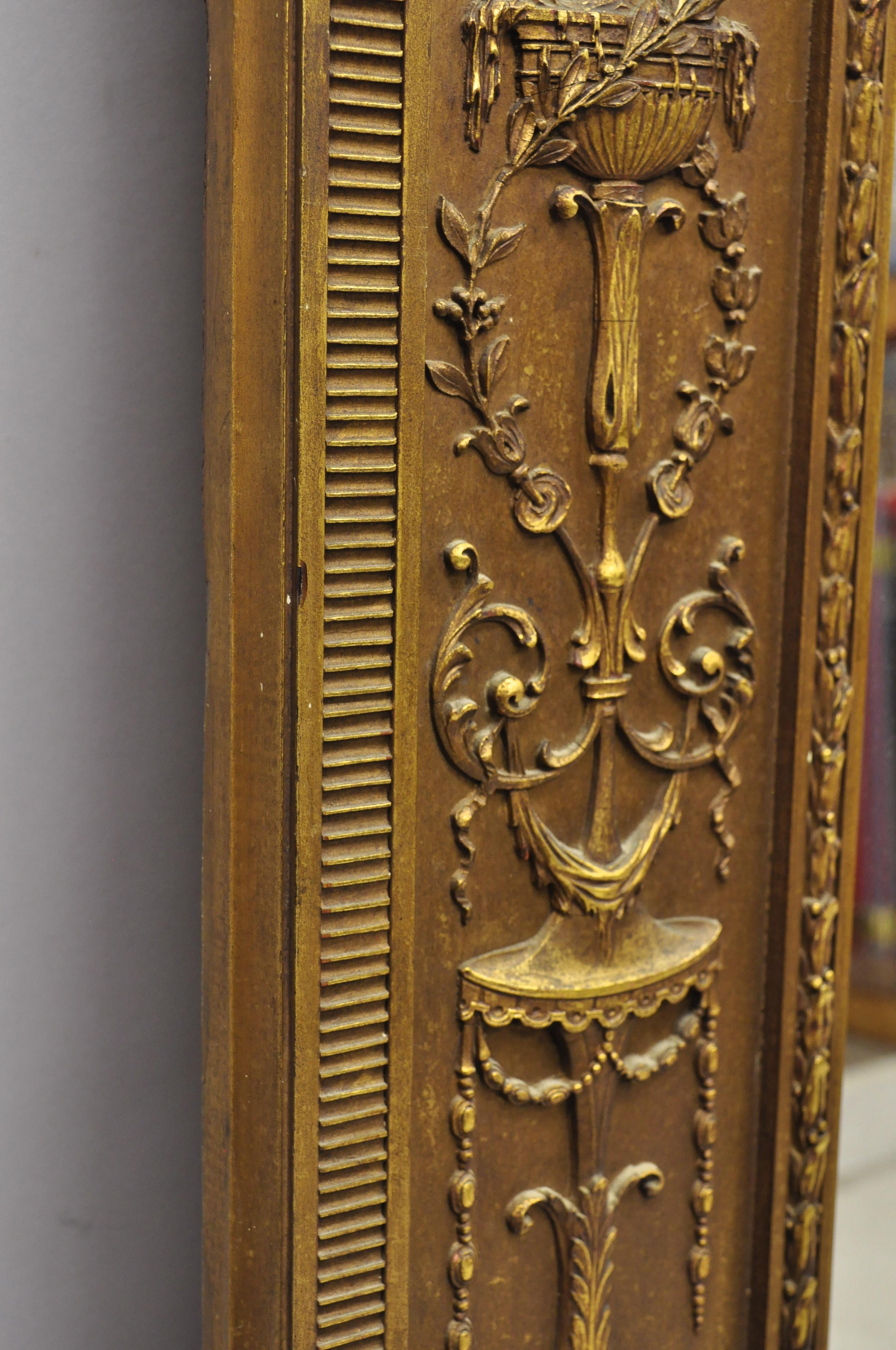 Antiker französischer neoklassizistischer großer Trumeau-Stehspiegel, Gold, Gesso, figürlicher Gesso im Angebot 1