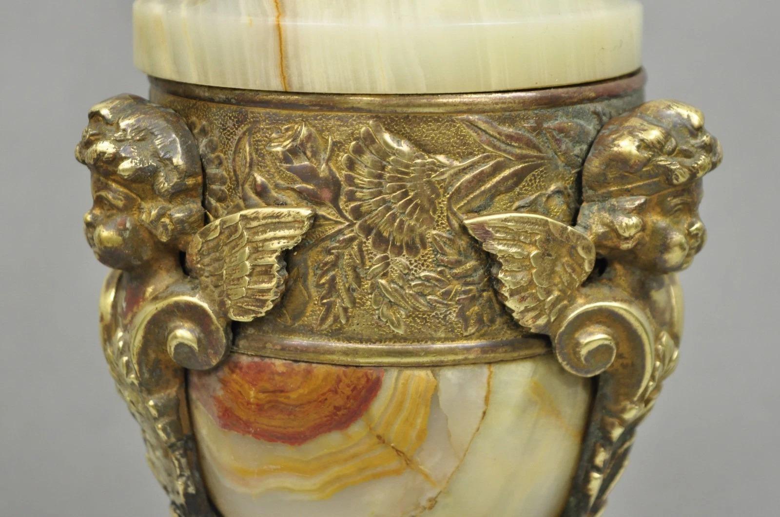 19th Century Antique French Neoclassical Louis XV Onyx Urn Figural Bronze Cherub Table Lamp For Sale