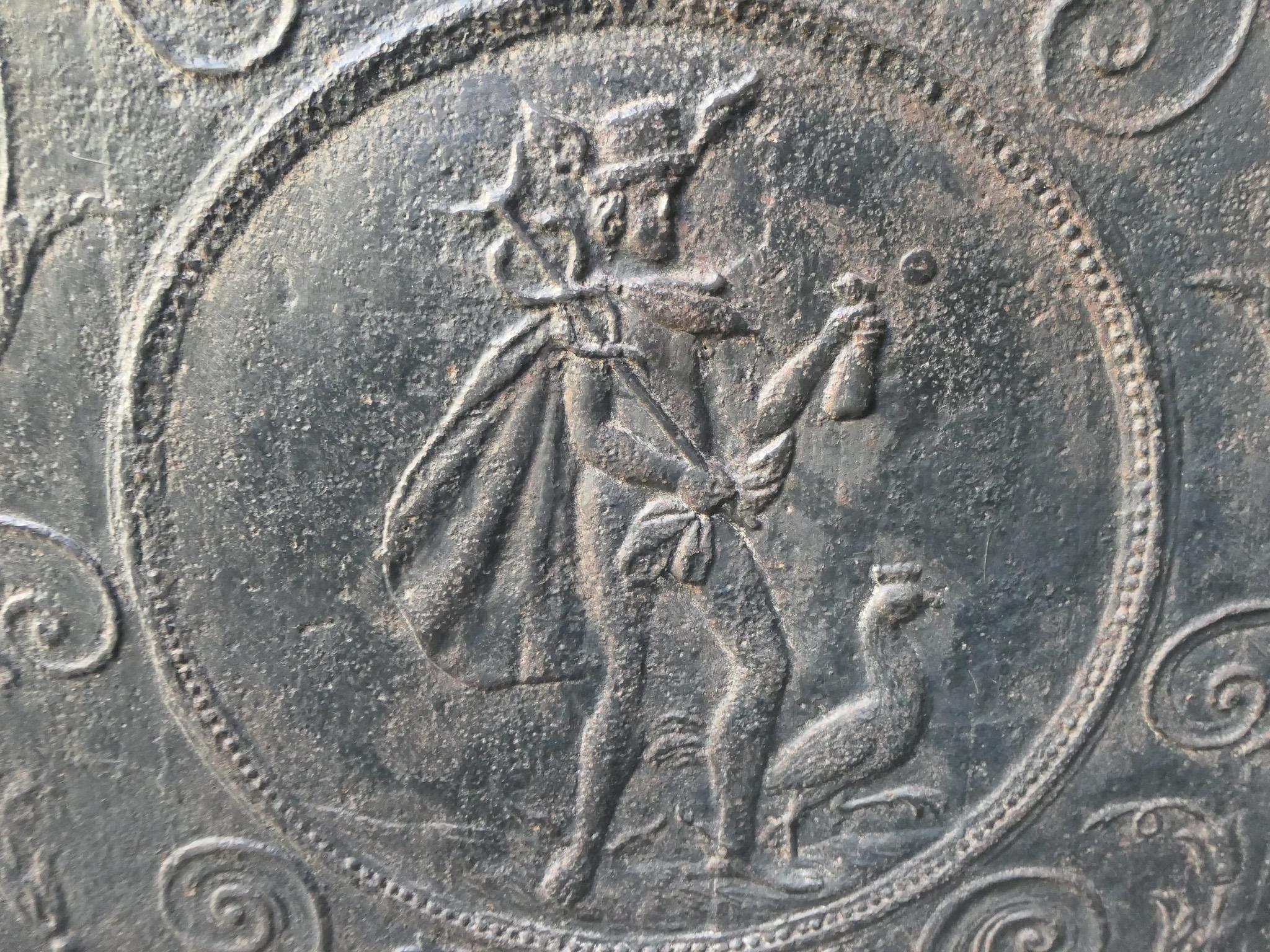Plaque de cheminée néoclassique française ancienne Mercury, 18e - 19e siècle en vente 3