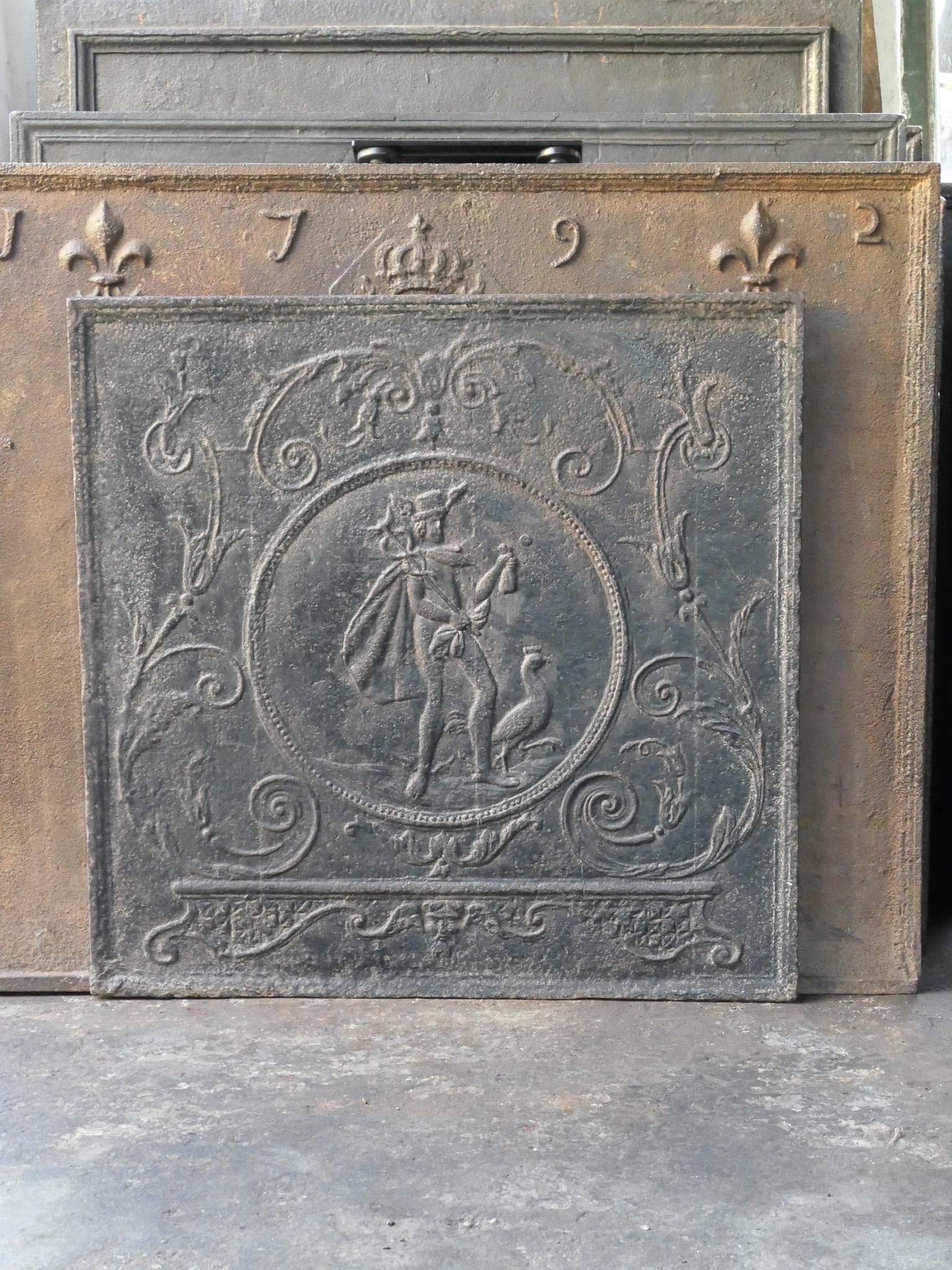 Néoclassique Plaque de cheminée néoclassique française ancienne Mercury, 18e - 19e siècle en vente