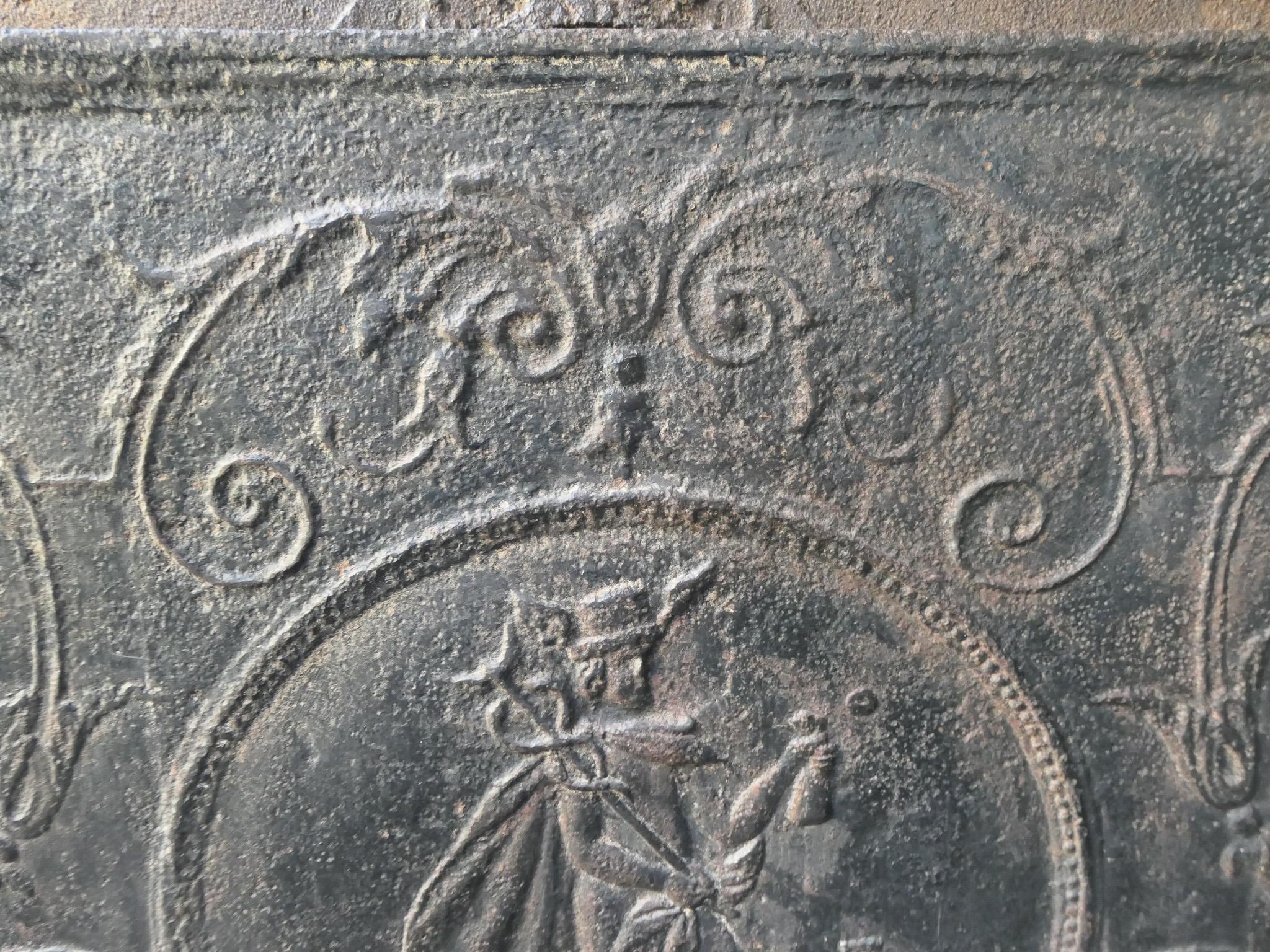 Fer Plaque de cheminée néoclassique française ancienne Mercury, 18e - 19e siècle en vente