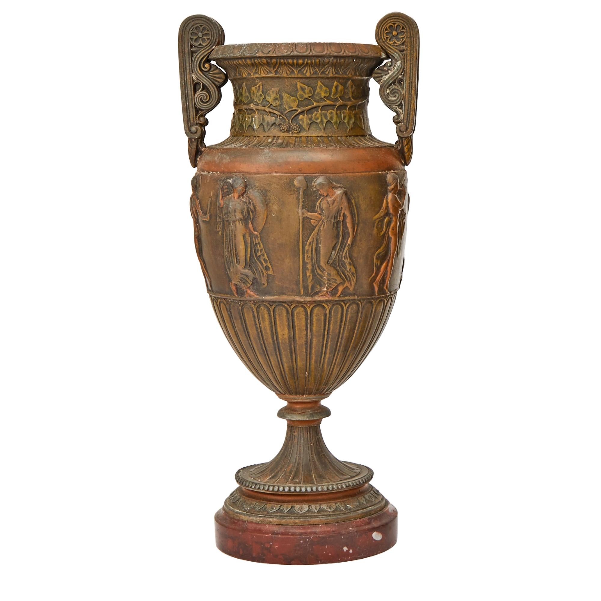 Ancienne urne décorative néoclassique française en bronze patiné avec base en marbre rouge en vente 1