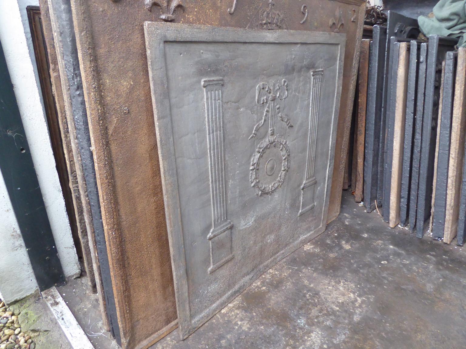 Antique French Neoclassical 'Pillars of Freedom' Fireback, 19th Century 6