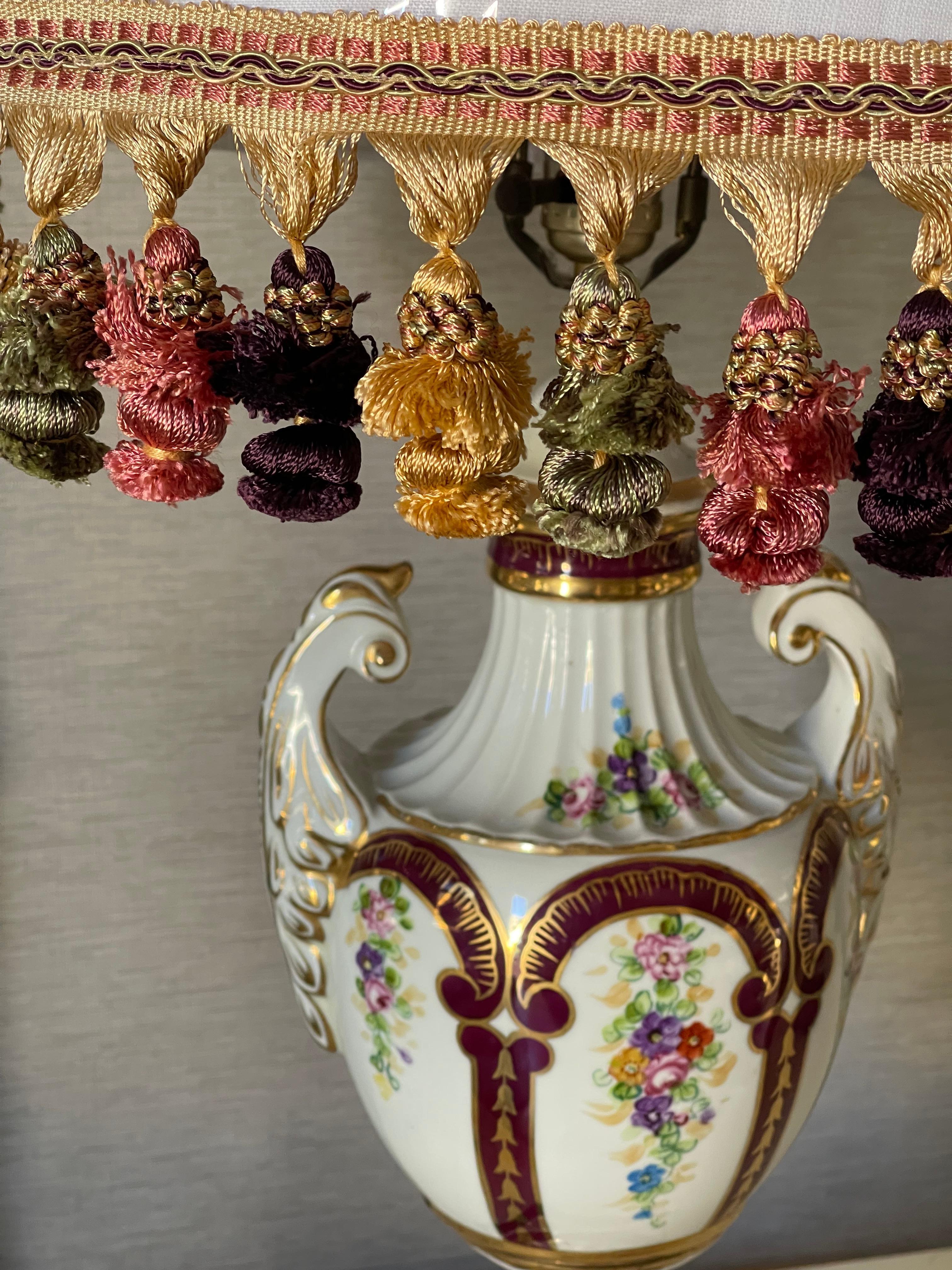 Antique French Neoclassical Porcelain  Lamps For Sale 4