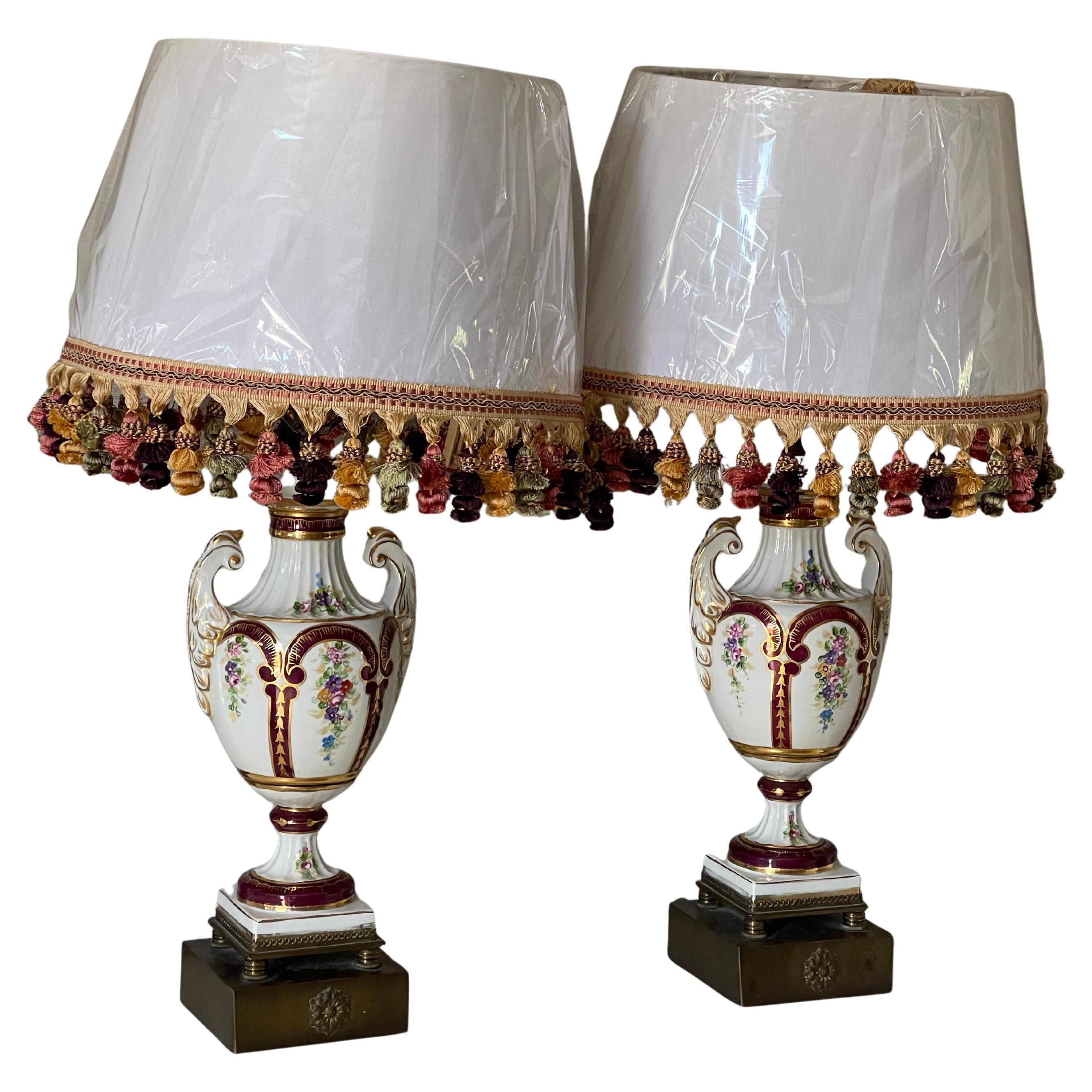 Antique French Porcellana Neoclassica  Lampade