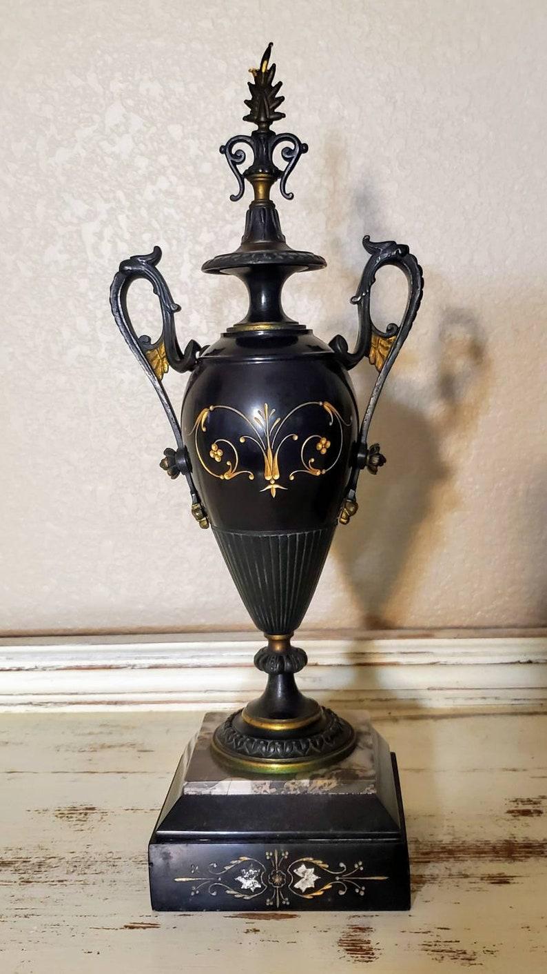 20th Century Antique French Neoclassical Revival Mantel Clock & Urn Garniture Set For Sale