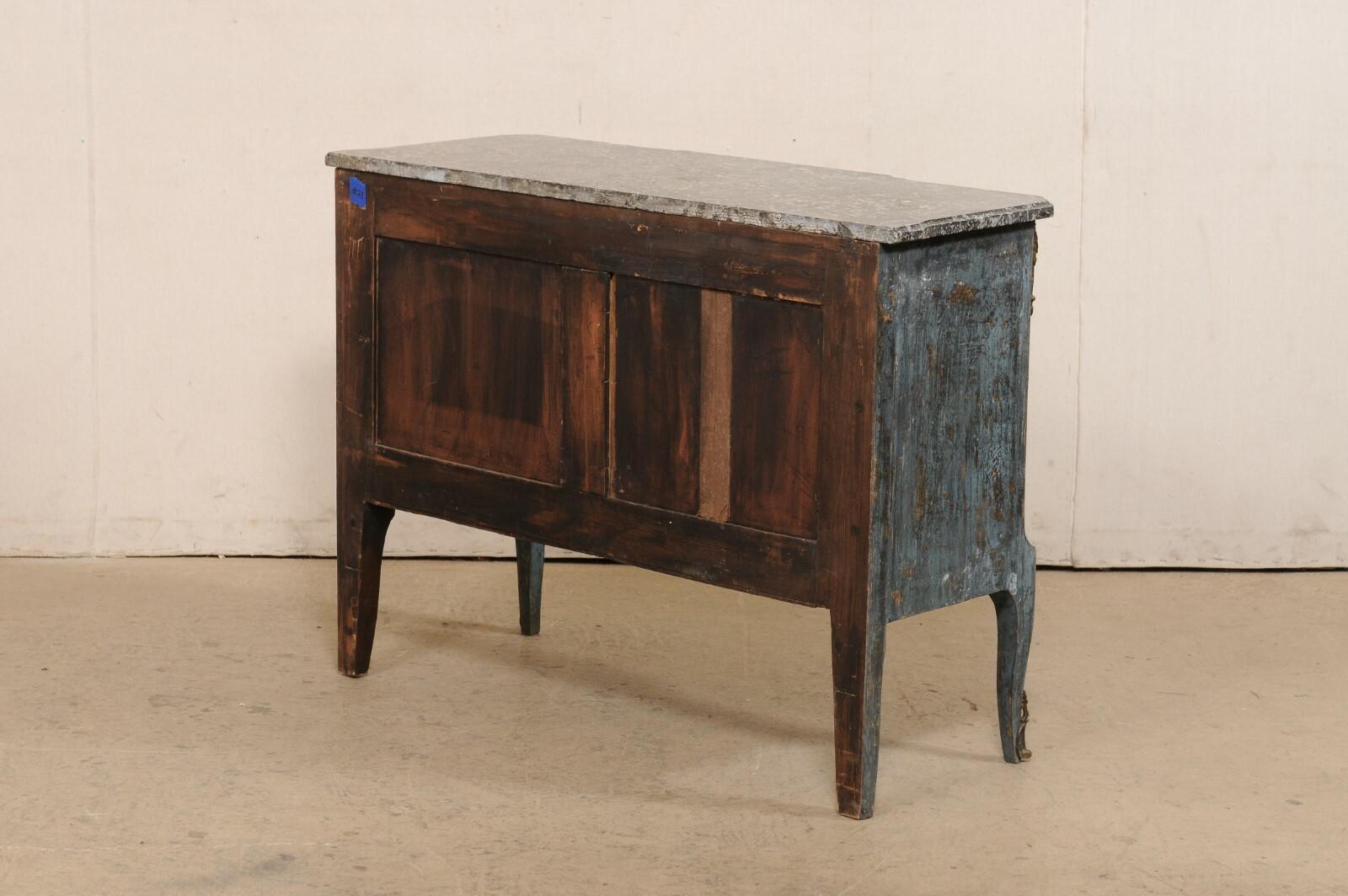 Antique French Neoclassical Style Commode w/Black Marble Top & Scraped Finish For Sale 3