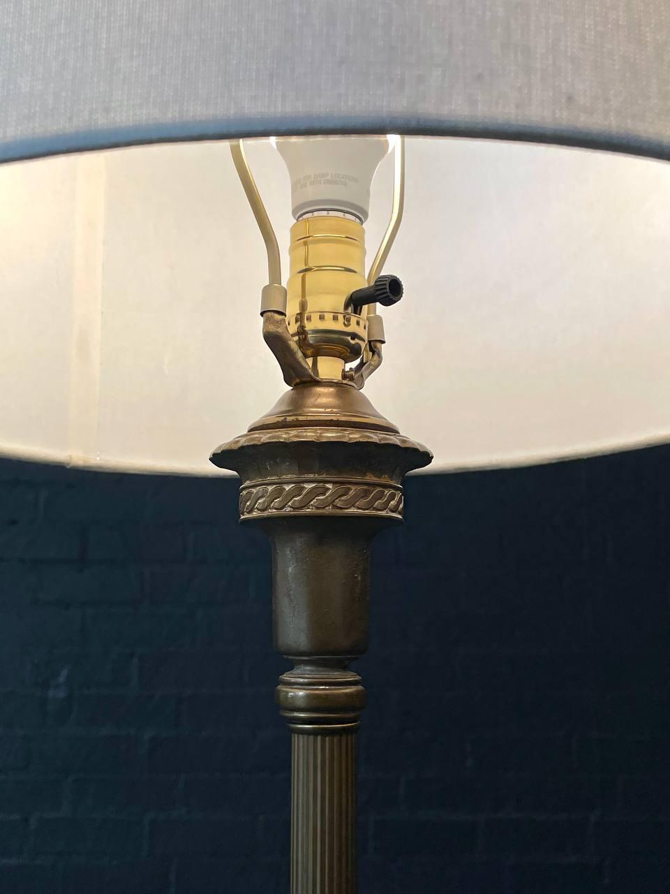 Antique French Neoclassical Style Gilt Bronze & Onyx Floor Lamp For Sale 2