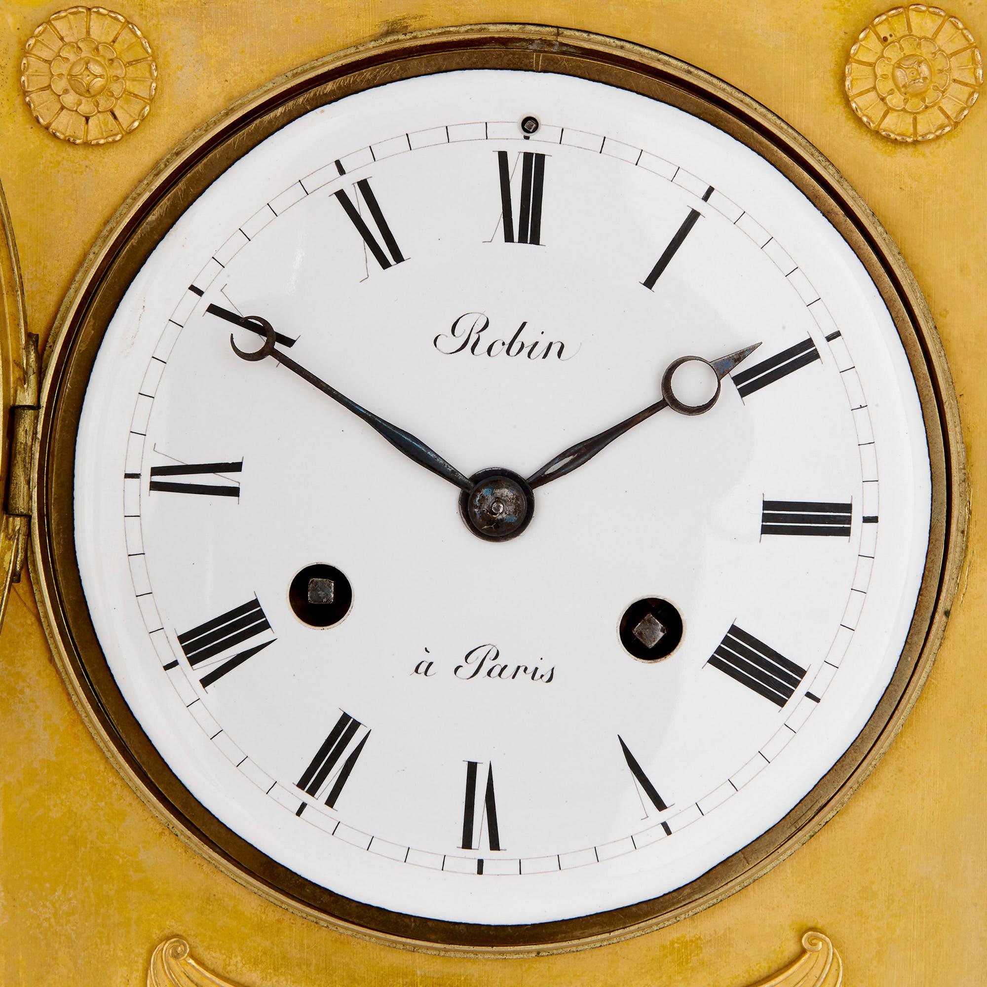 Neoclassico Antique French Neoclassical Style Ormolu Mantel Clock in vendita