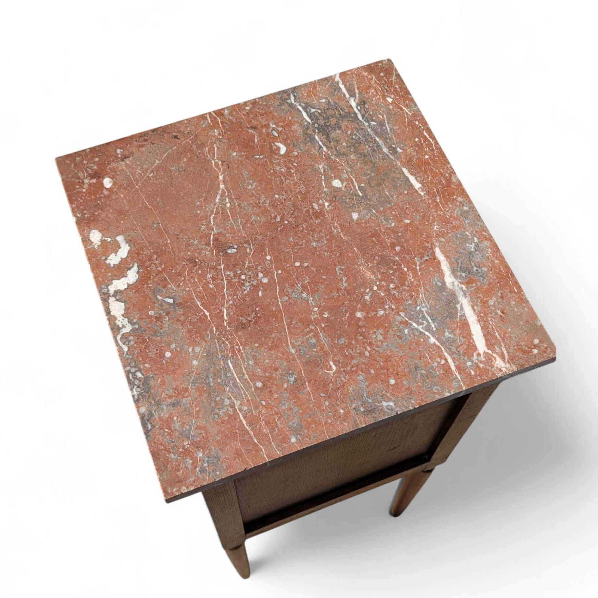 20ième siècle Antique French Oak and Marble Nightstands, Early 20th Century, Pair en vente