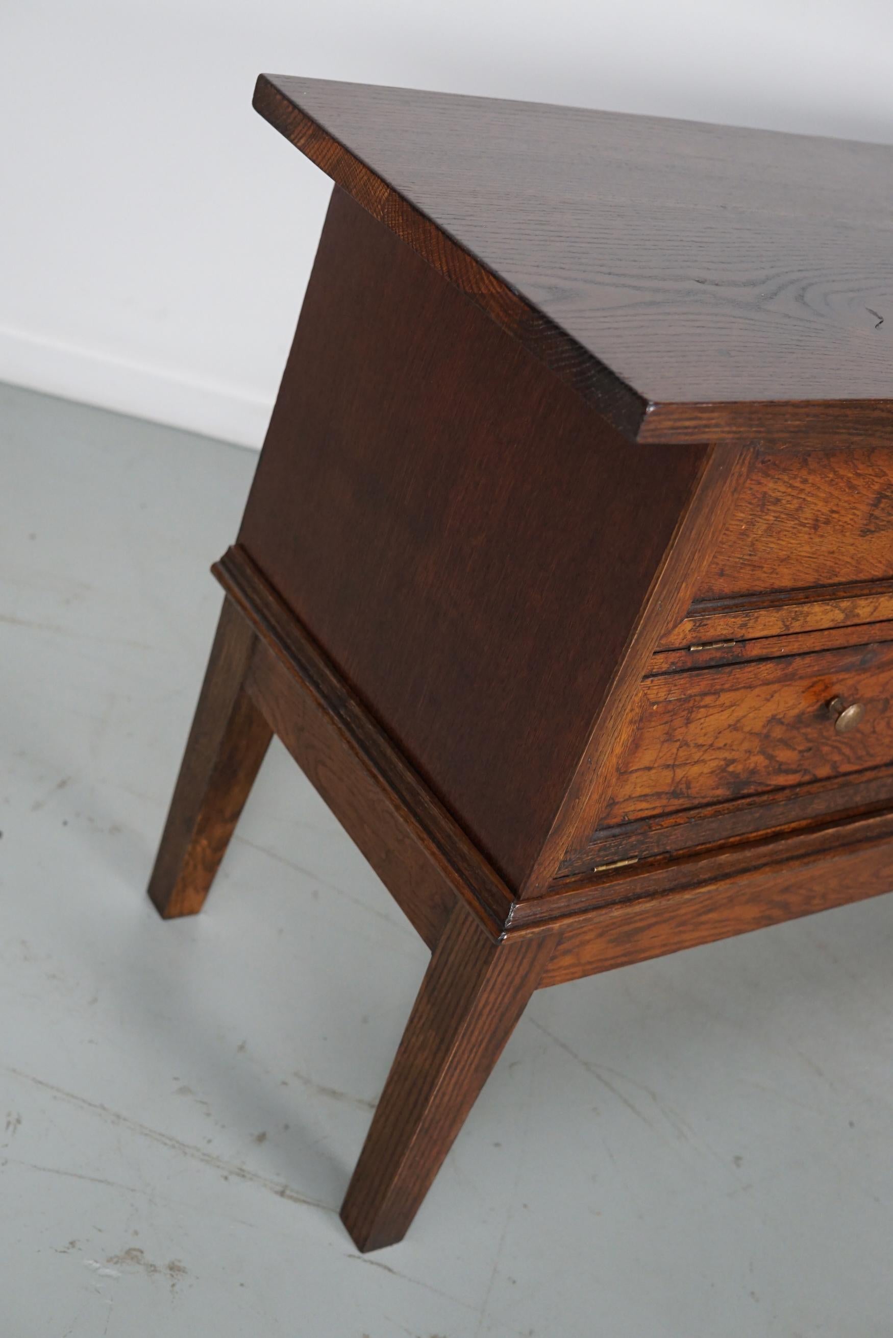 Ancien cabinet d'apothicaire / de classement en Oak français, portes pliantes, début du 20ème siècle en vente 5