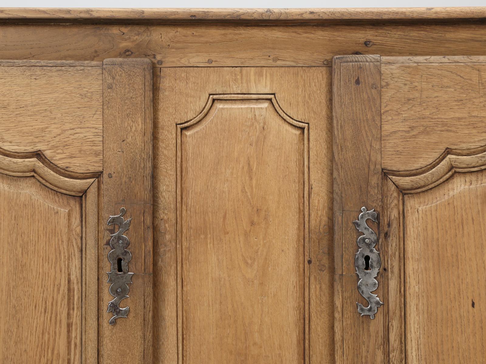 French Oak Buffet Cosmetically Original and Structurally Restored,  circa 1800 6