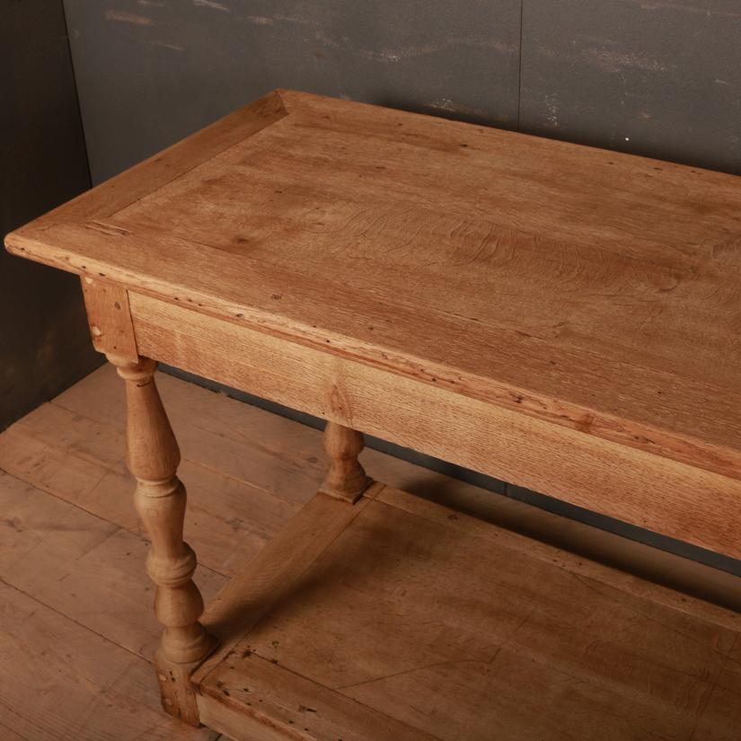 Antique French Oak Center Table In Good Condition In Leamington Spa, Warwickshire