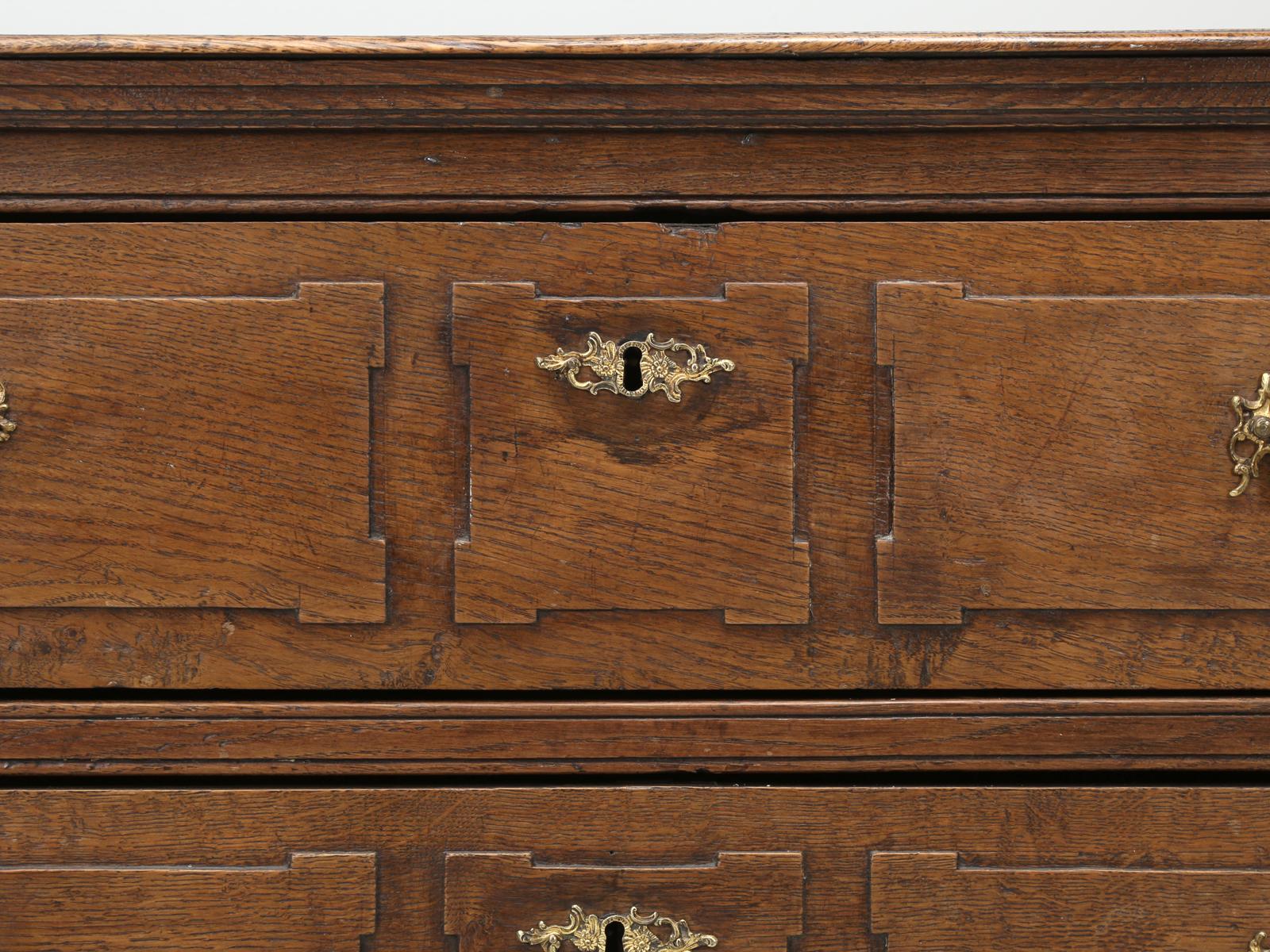 French Oak Commode, Chest of Drawers or Dresser circa 1800s Original Patina 7