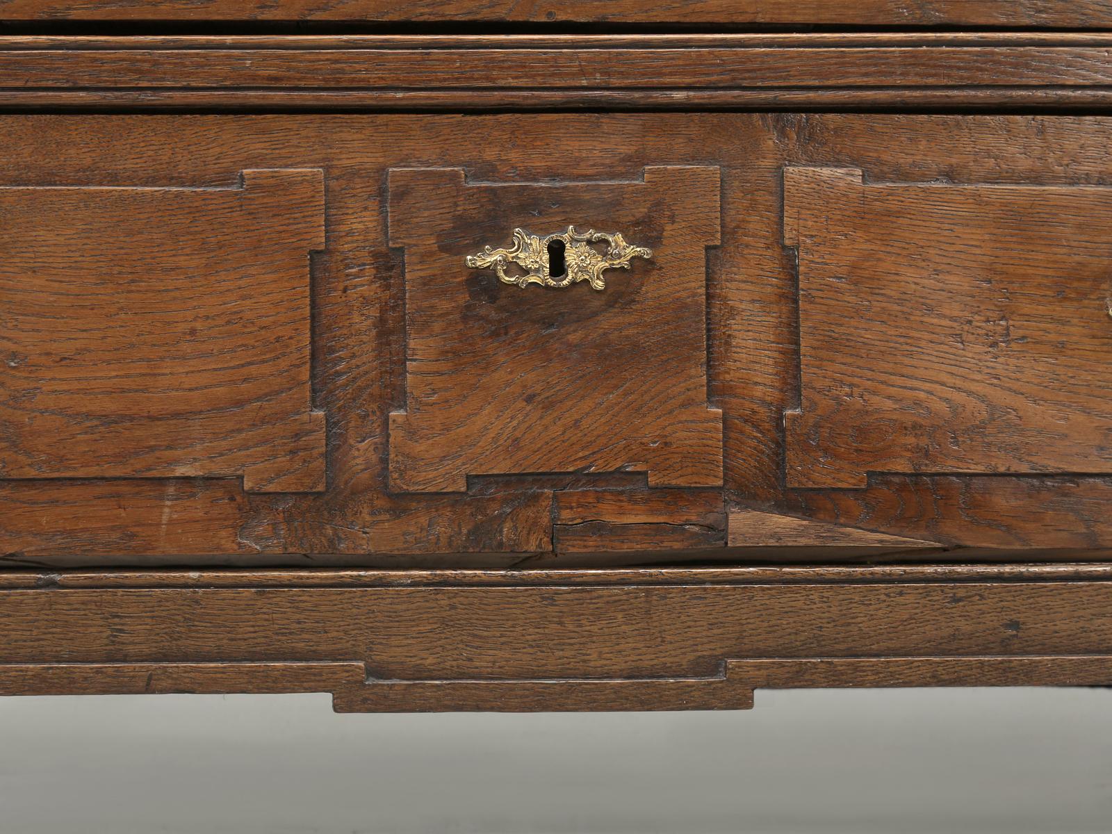 French Oak Commode, Chest of Drawers or Dresser circa 1800s Original Patina 13