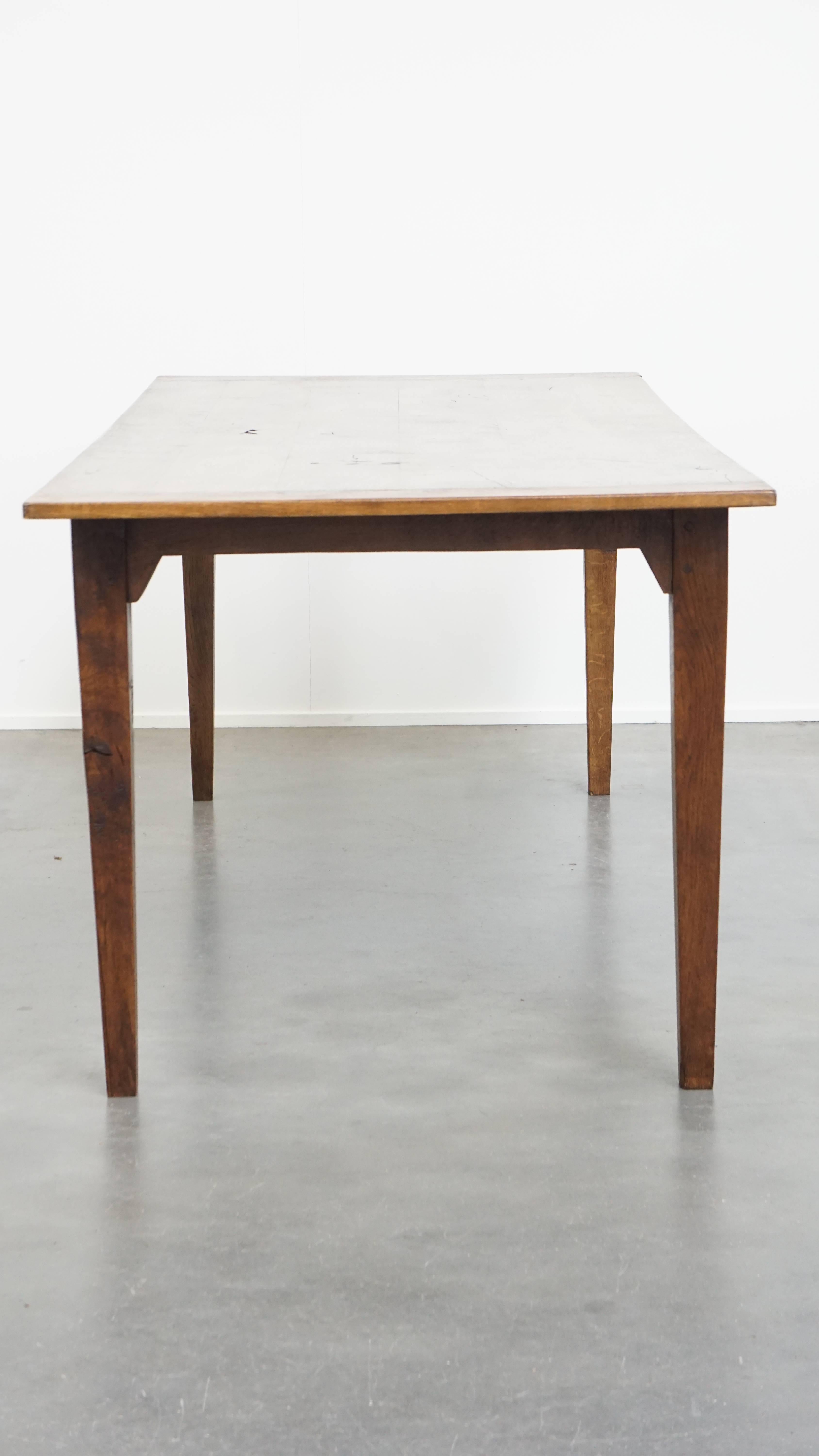 Classical Roman Antique French Oak Dining Table for 6 to 8 People For Sale