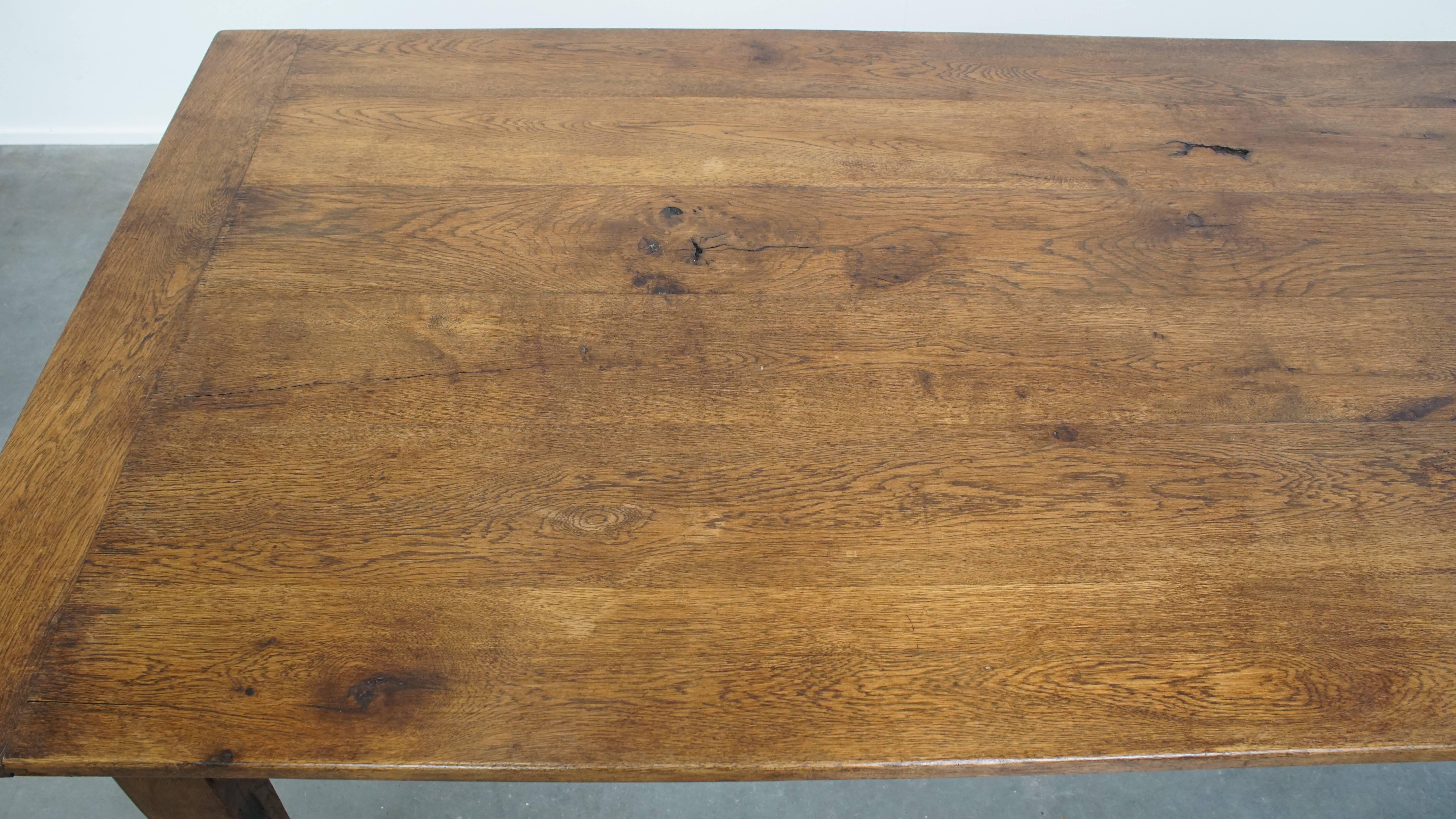 19th Century Antique French Oak Dining Table for 6 to 8 People For Sale