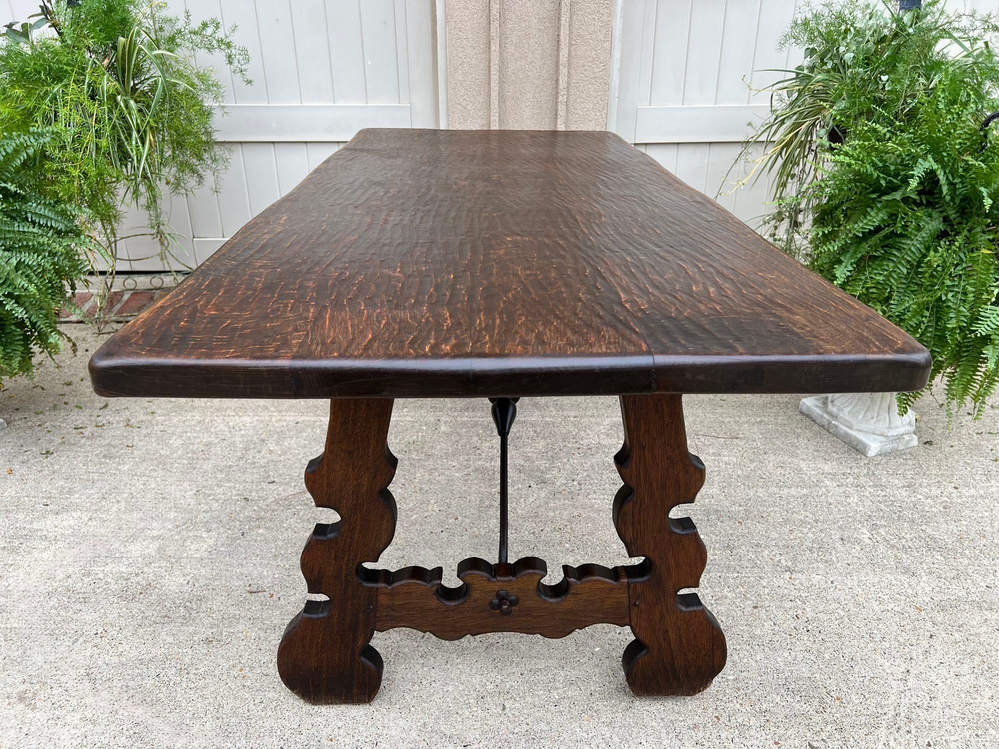 Ancienne table à manger espagnole Catalane Console de cuisine en chêne français, vers 1910 en vente 10
