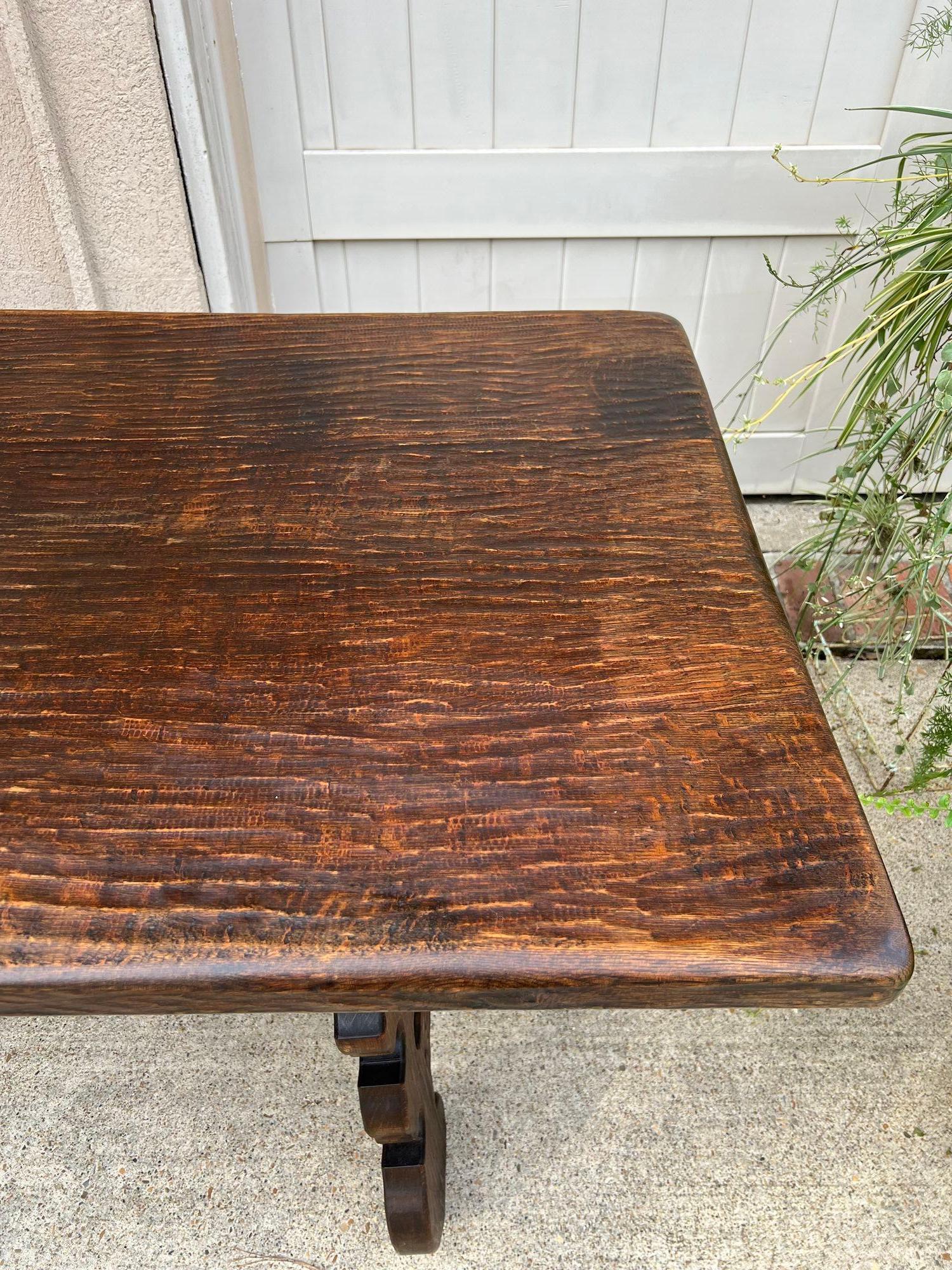 Ancienne table à manger espagnole Catalane Console de cuisine en chêne français, vers 1910 en vente 12