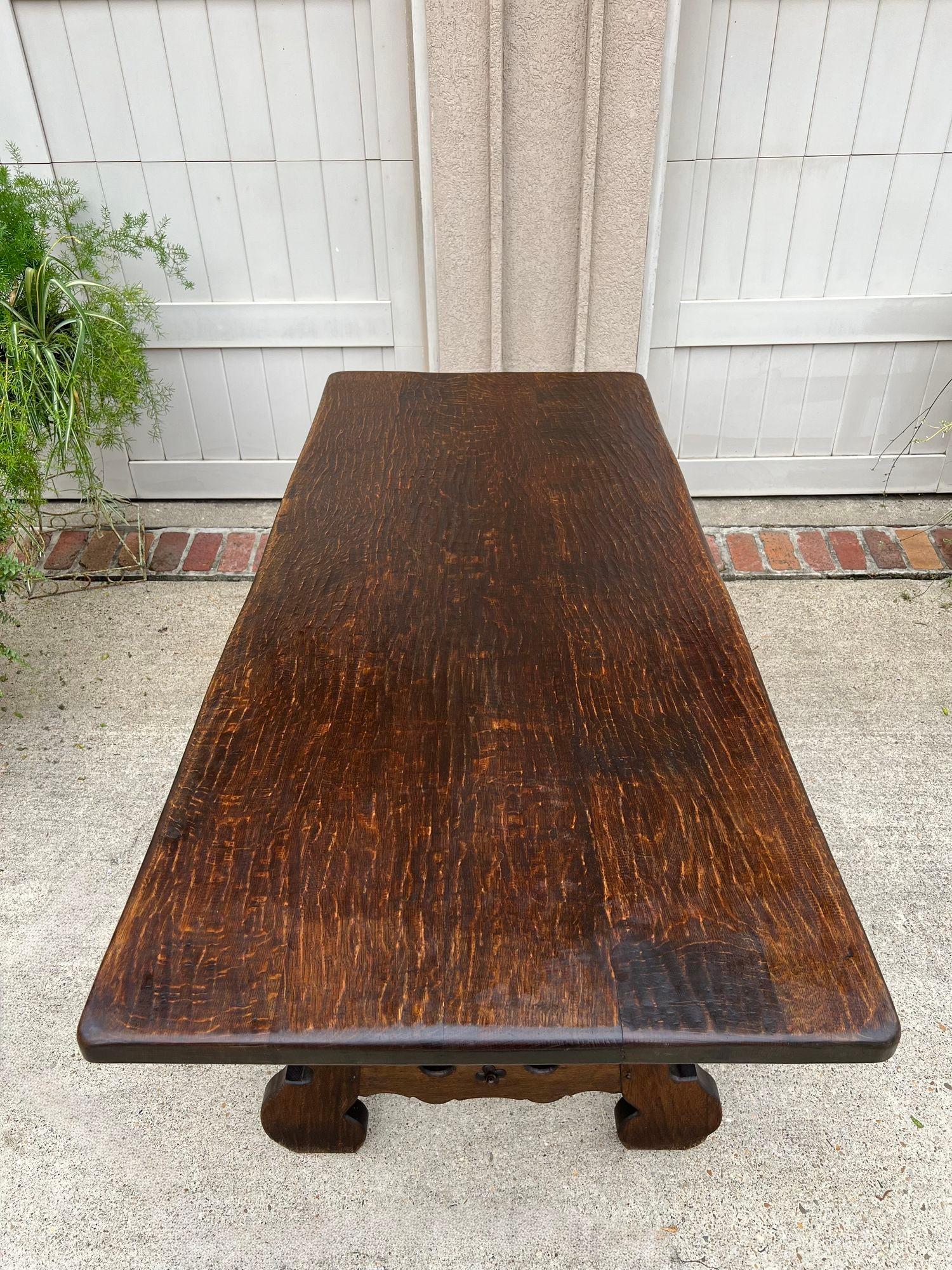 Ancienne table à manger espagnole Catalane Console de cuisine en chêne français, vers 1910 en vente 2