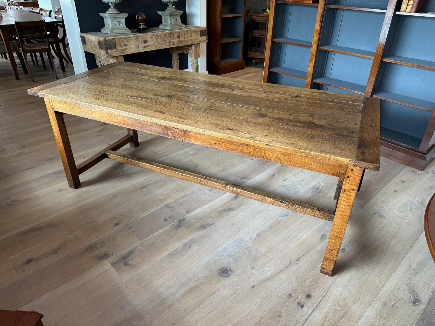 Antique French oak farmhouse table For Sale 7