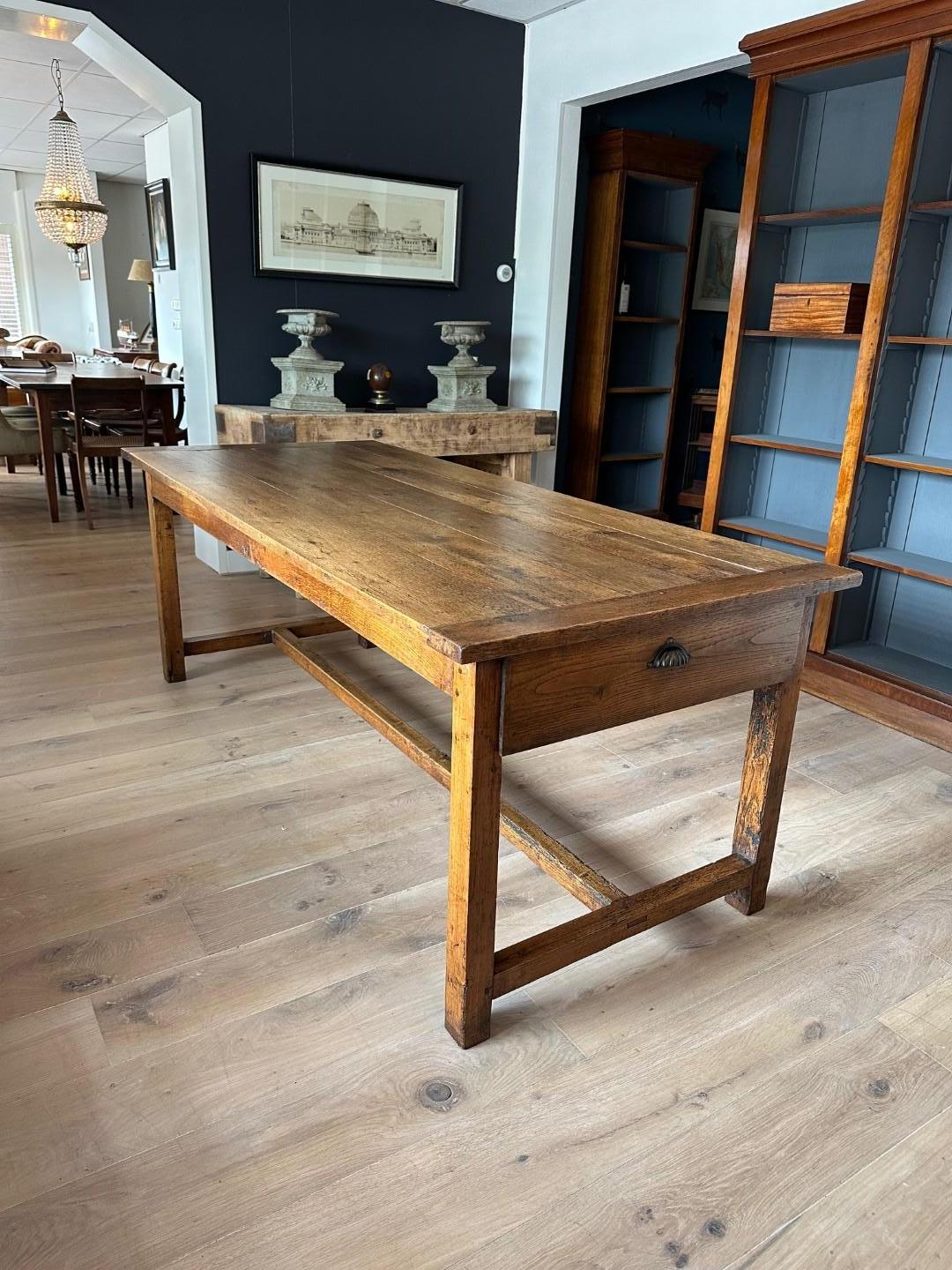 Oak Antique French oak farmhouse table For Sale