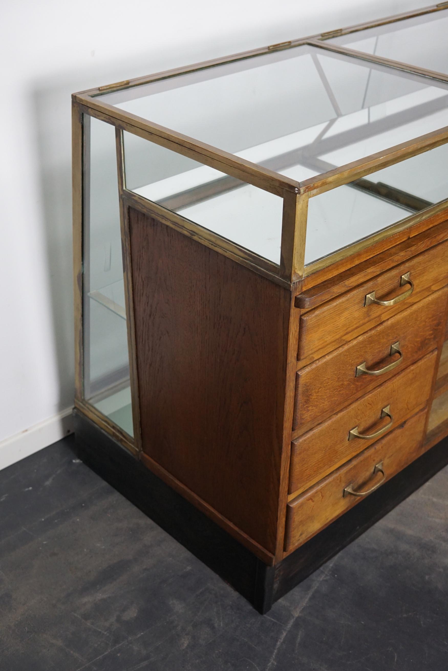 Antique French Oak, Glass and Brass Shop Counter Cabinet / Vitrine, circa 1920s 2