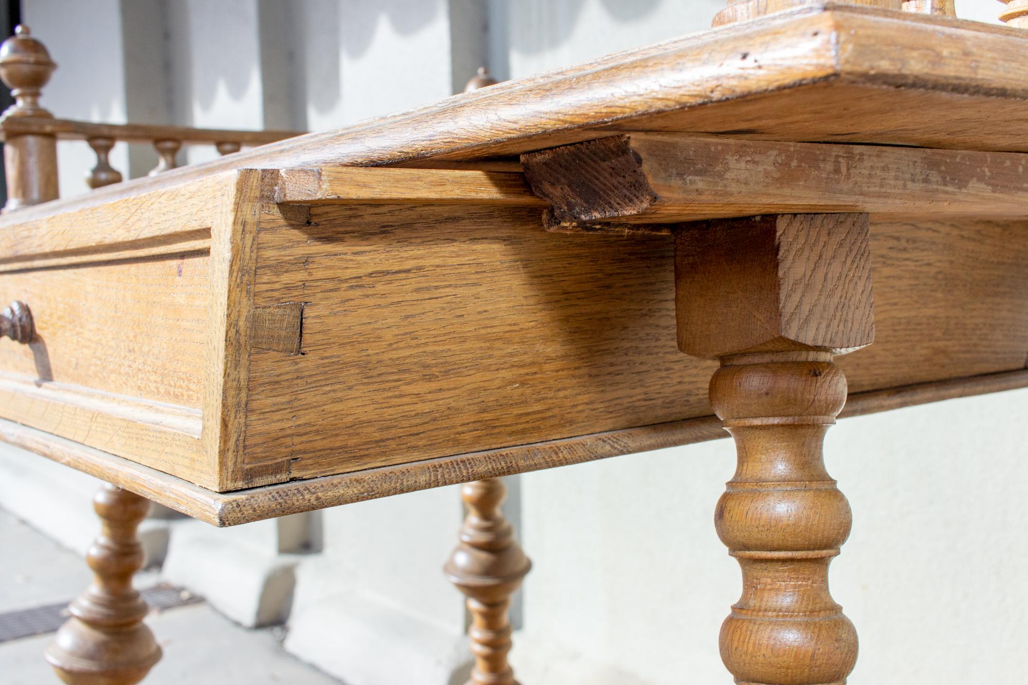 Antique French Oak Gothic Revival Spindle Leg Table with Drawer For Sale 4