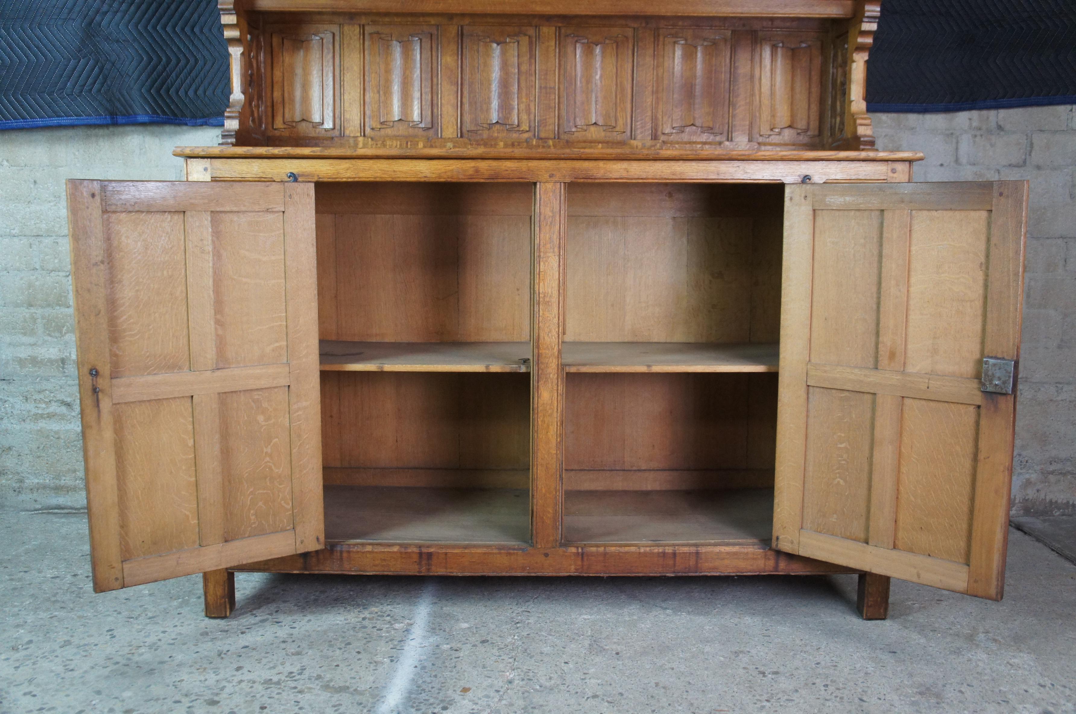 Antique French Gothic Revival Vaisselier Bar Cupboard Sideboard Hutch Linen Fold In Good Condition For Sale In Dayton, OH