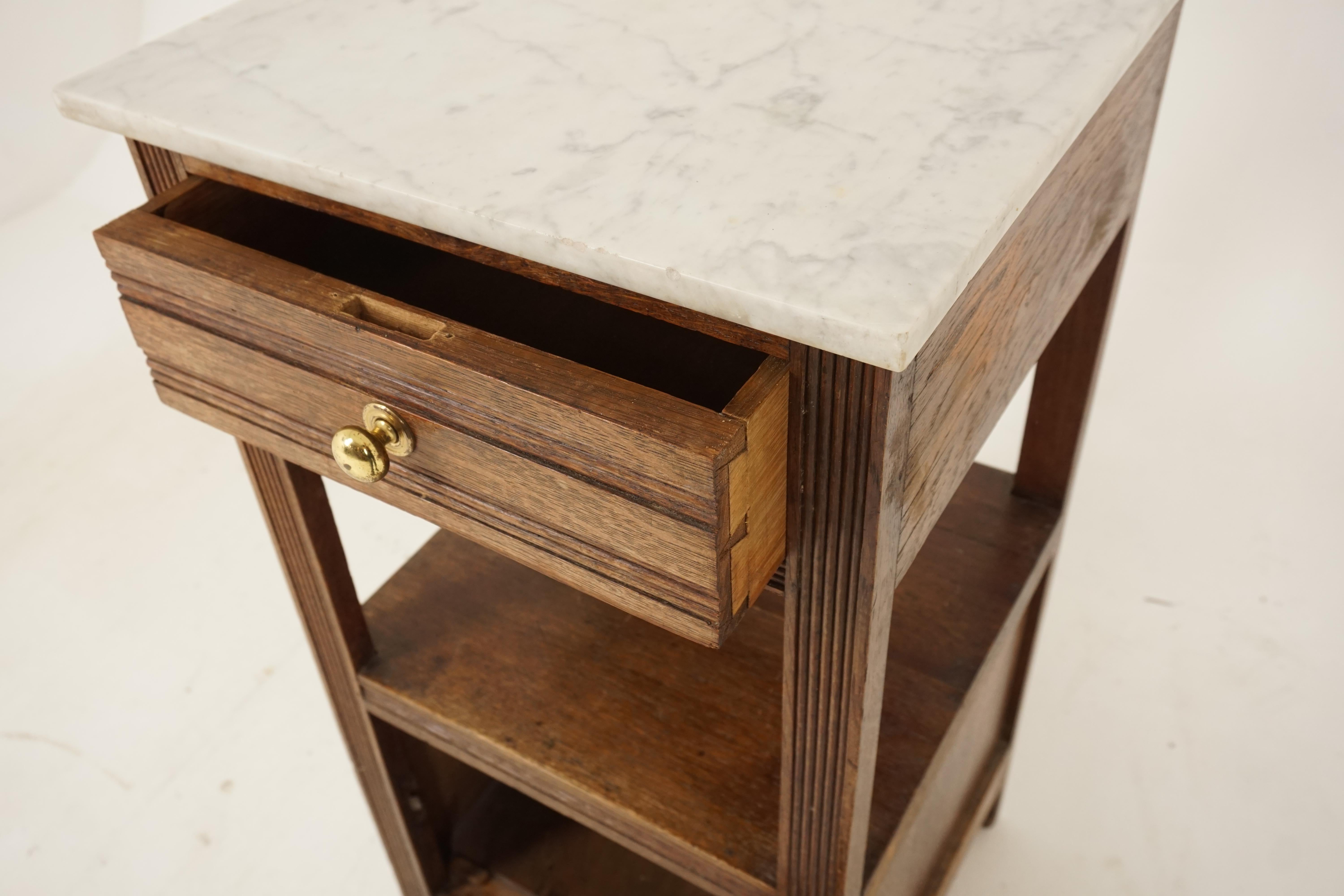 Antique French Oak Marble Top Nightstand Lamp Table, France 1900, B2737 In Good Condition In Vancouver, BC