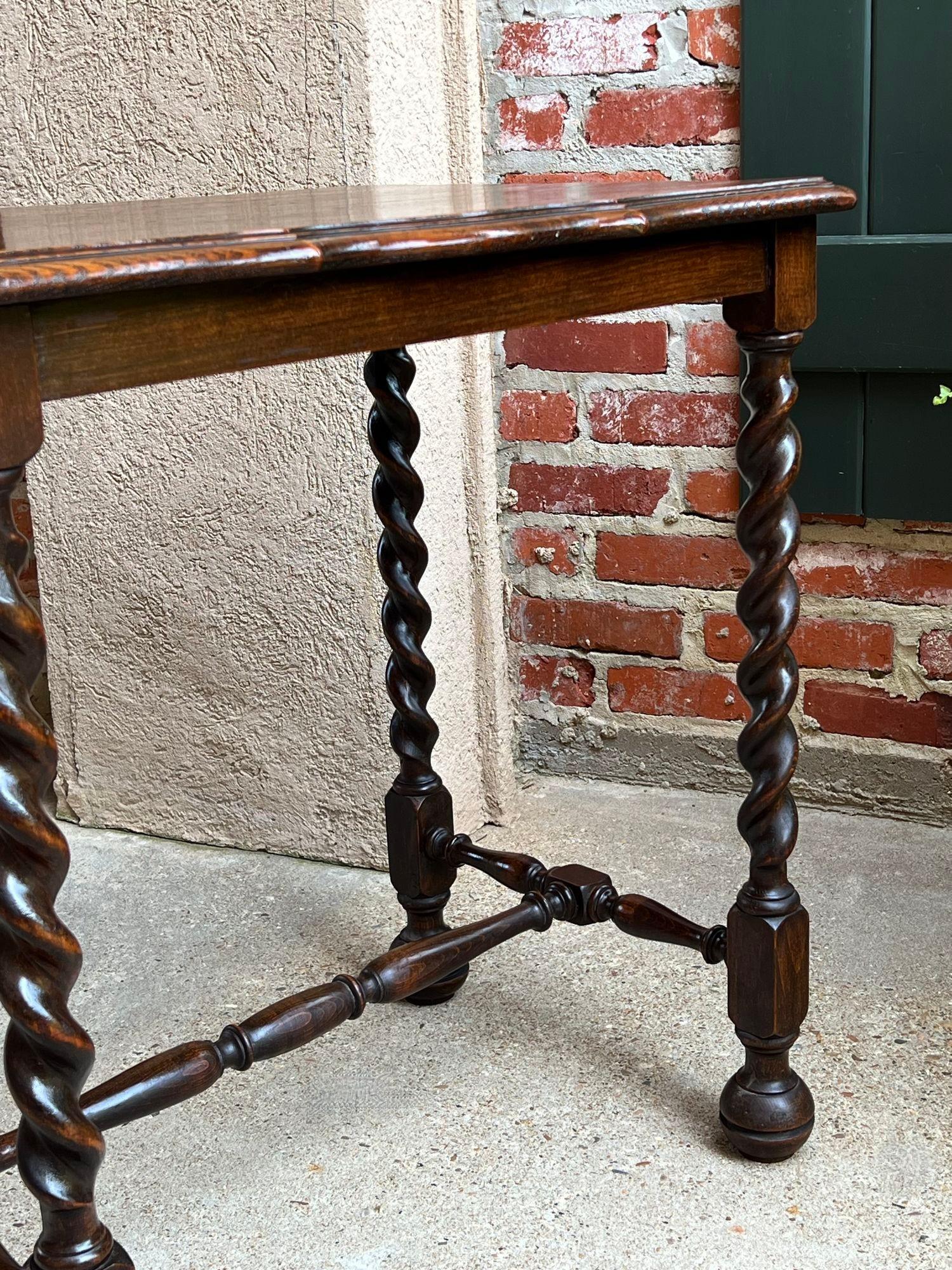 Antique French Oak Side Table Barley Twist Sofa Foyer Dark Oak c1900 For Sale 12
