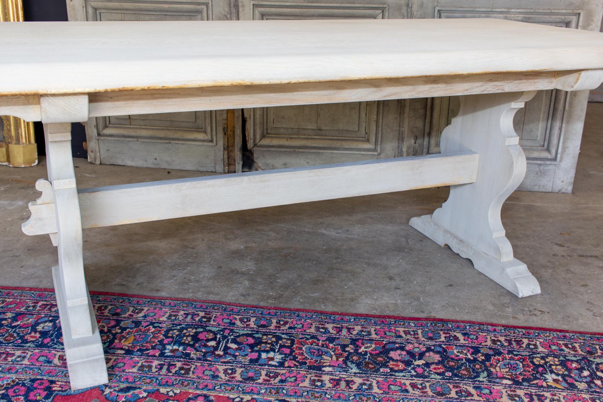 Antique French Oak Trestle Dining Table in Greige Wash In Good Condition In Houston, TX