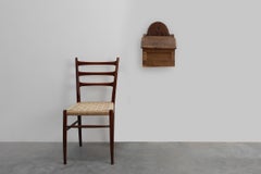 Salero de pared antiguo de roble francés, hacia 1850