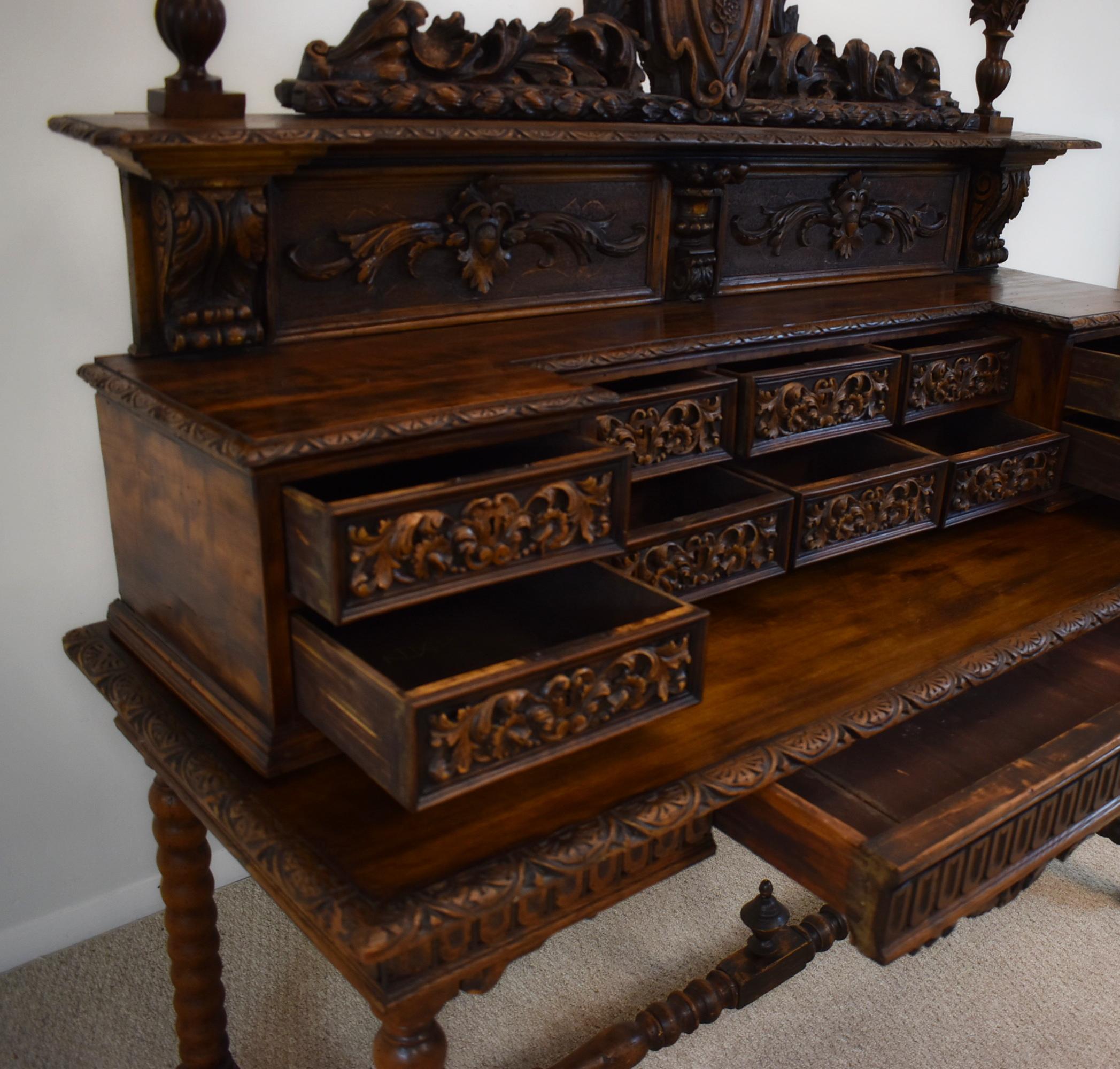 Antique French Oak Writing Desk Late 19th Century In Good Condition For Sale In Toledo, OH