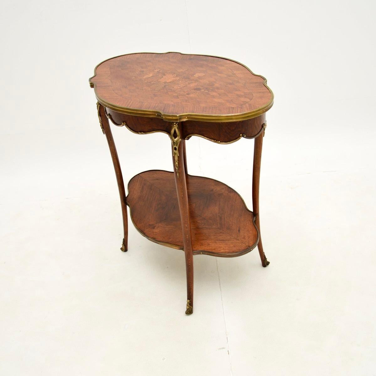 Luigi XV Antique French Tavolino Occasionale in vendita
