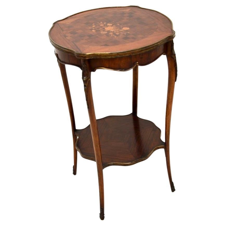 Mesa auxiliar francesa antigua
