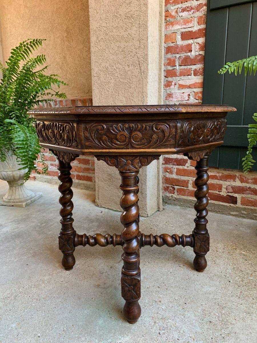 Antique French Octagon Center Side Table Carved Oak Barley Twist Renaissance In Good Condition In Shreveport, LA