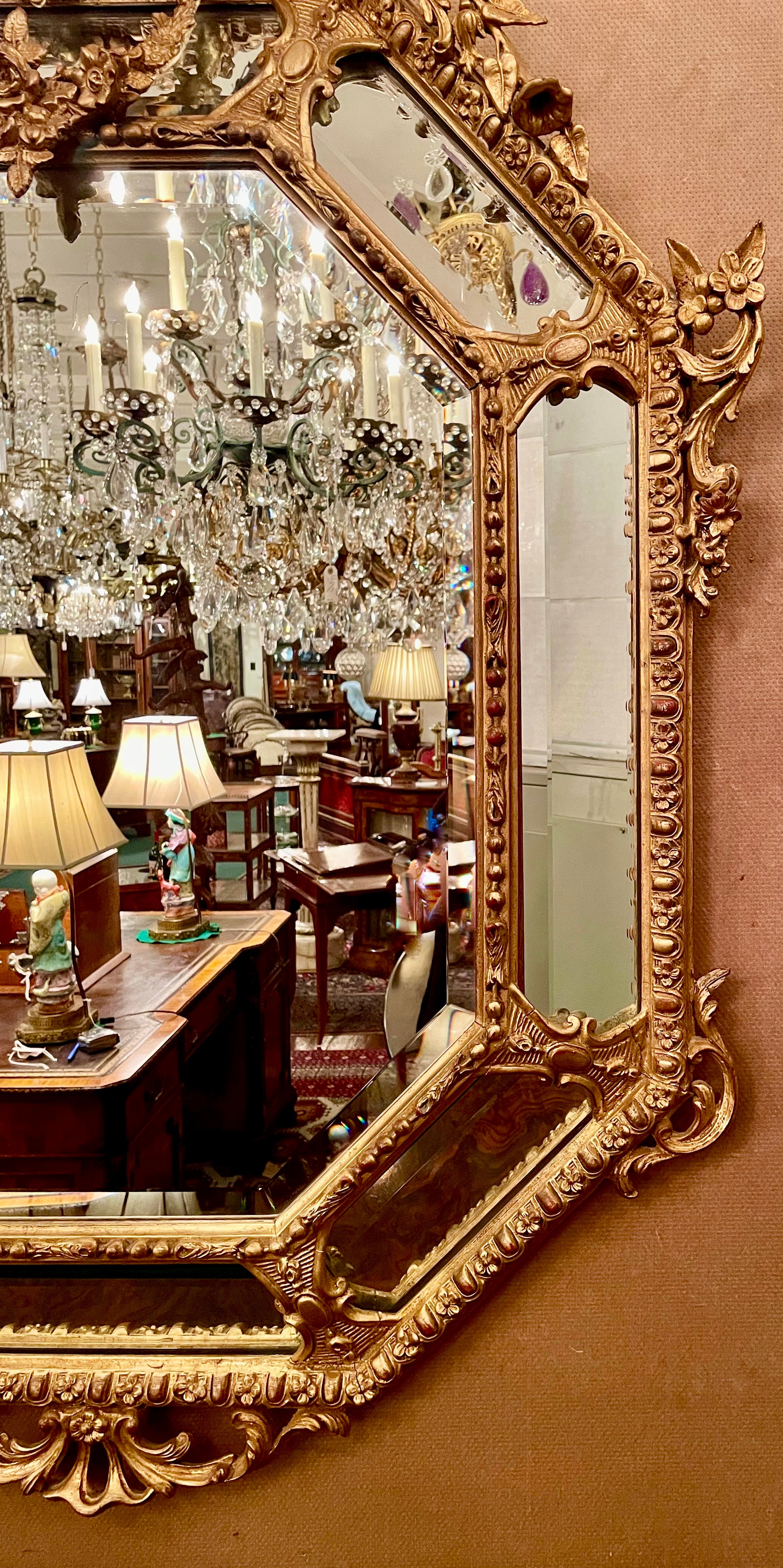 Français Antique miroir octogonal français à feuilles d'or avec verre biseauté, vers 1875-1890 en vente