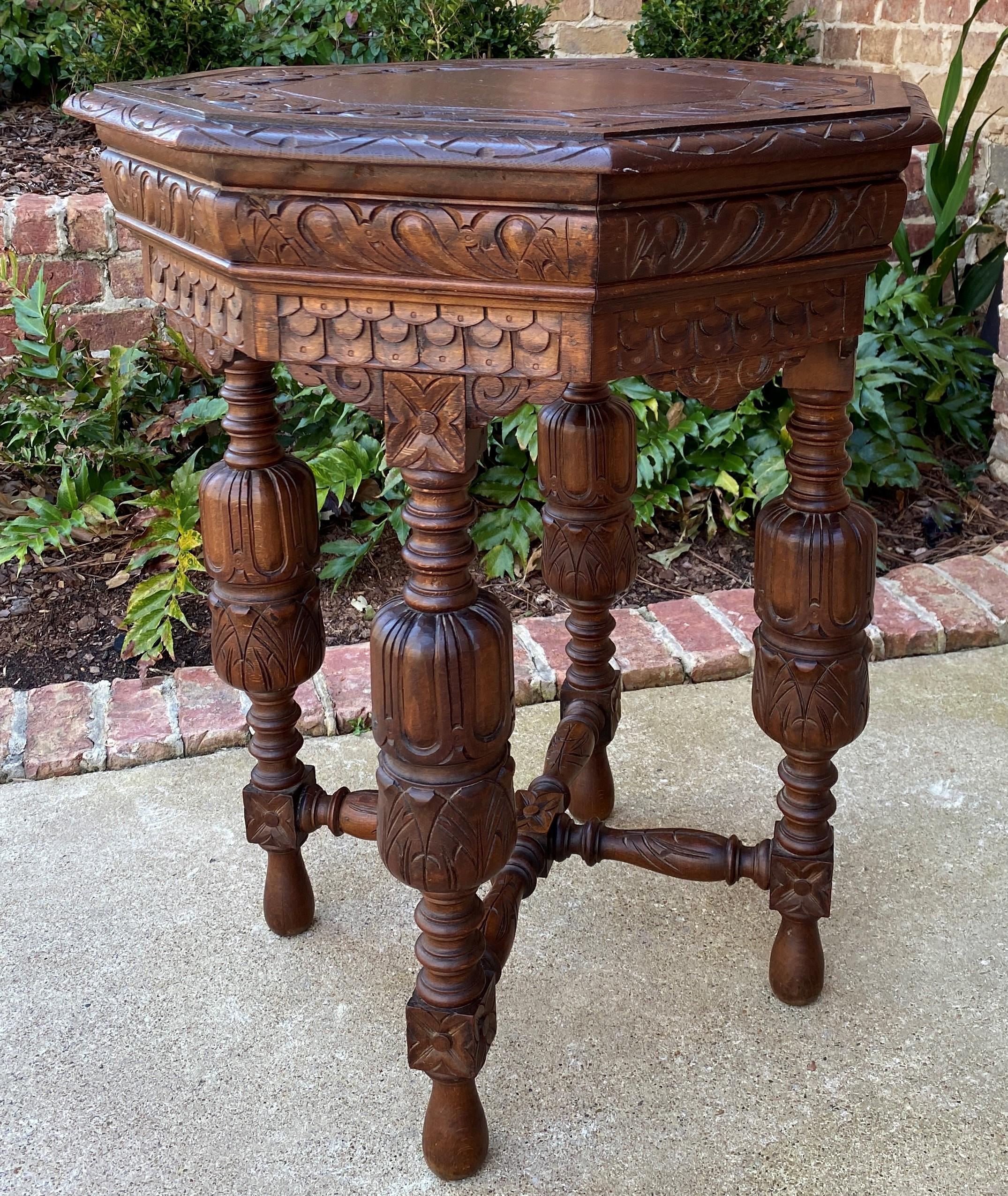 Antique French Octagonal Table Renaissance Revival Carved Oak 19th C For Sale 7