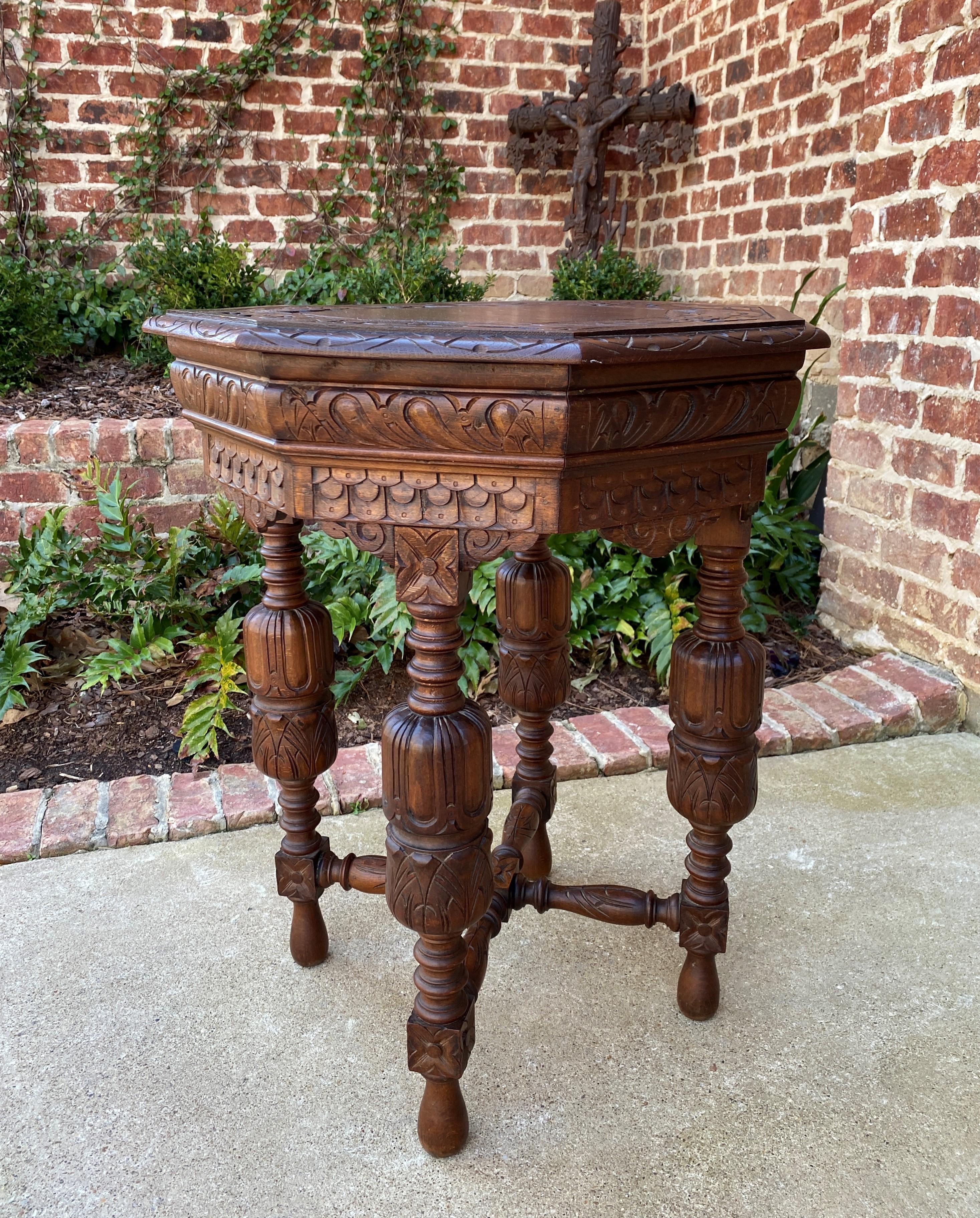 Antique French Octagonal Table Renaissance Revival Carved Oak 19th C For Sale 9