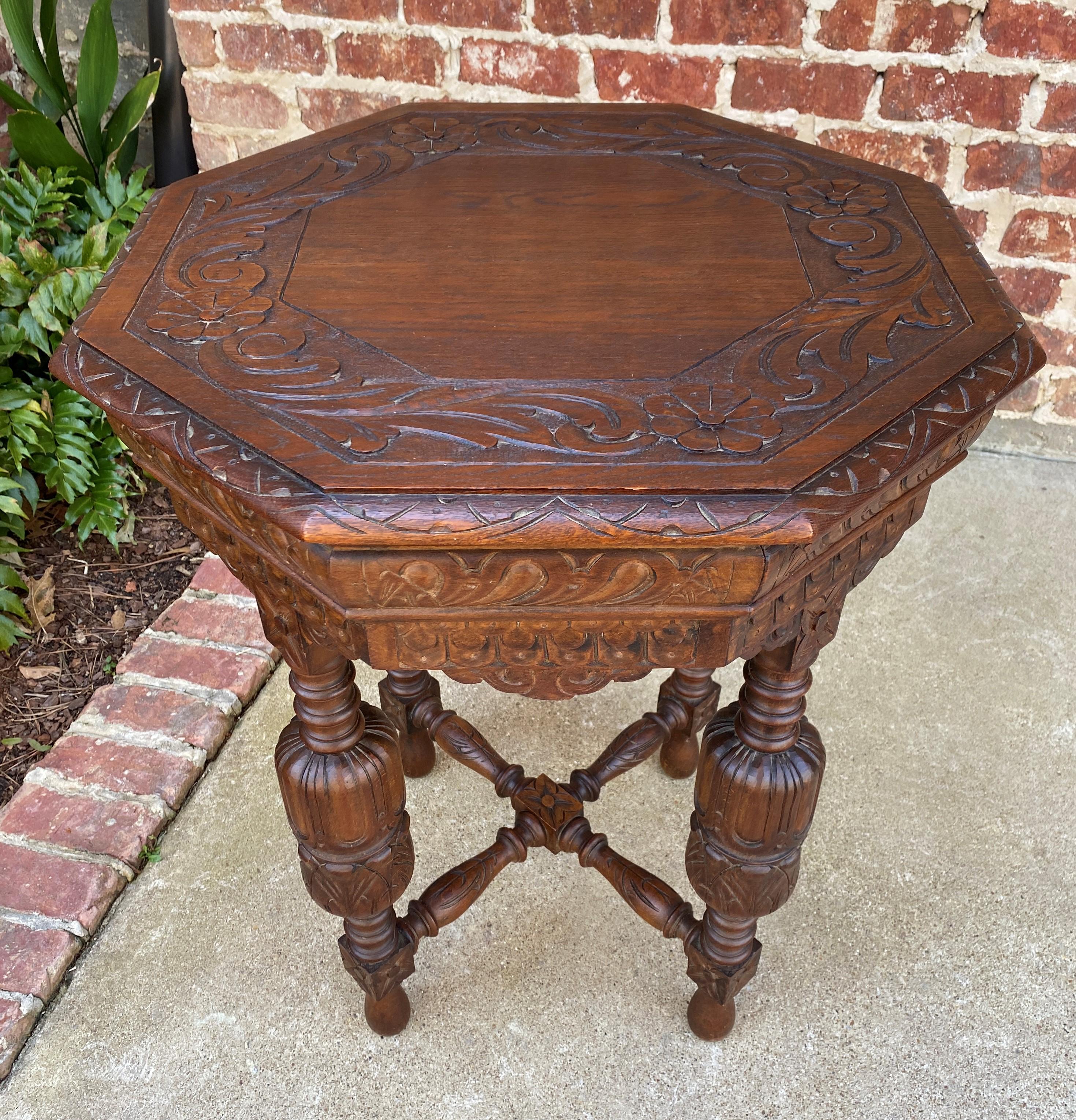 Antique French Octagonal Table Renaissance Revival Carved Oak 19th C In Good Condition For Sale In Tyler, TX