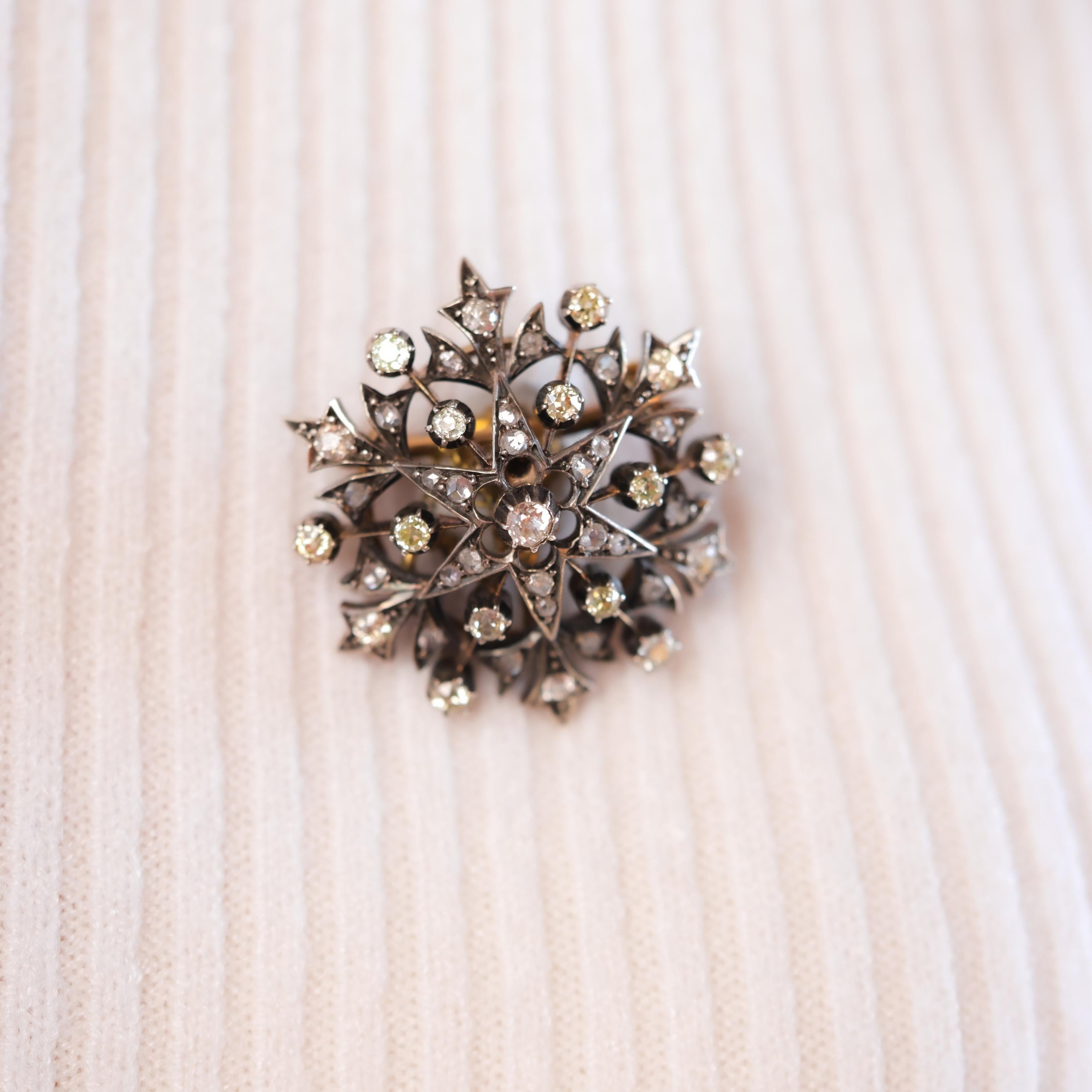 Old Mine Cut Antique French Old Cut Diamond 18K Yellow Gold Silver Brooch For Sale