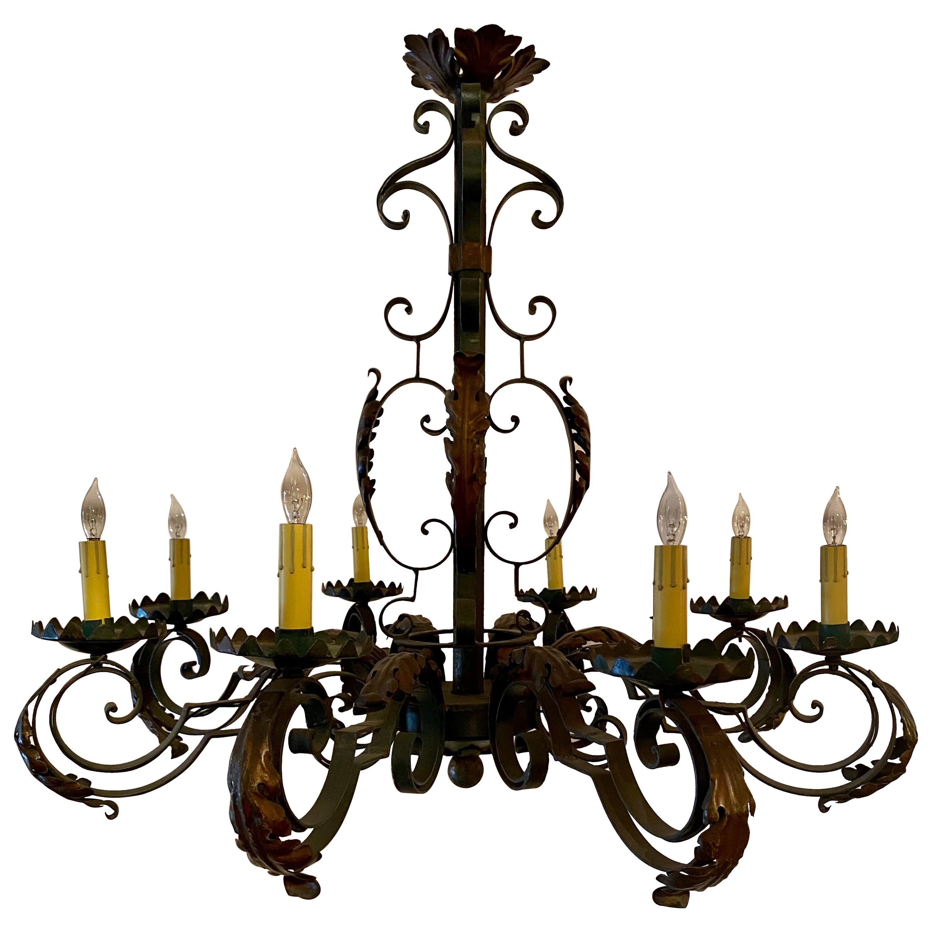 Antique French Old Iron Tavern Chandelier with 8 Lights, Circa 1890-1910
