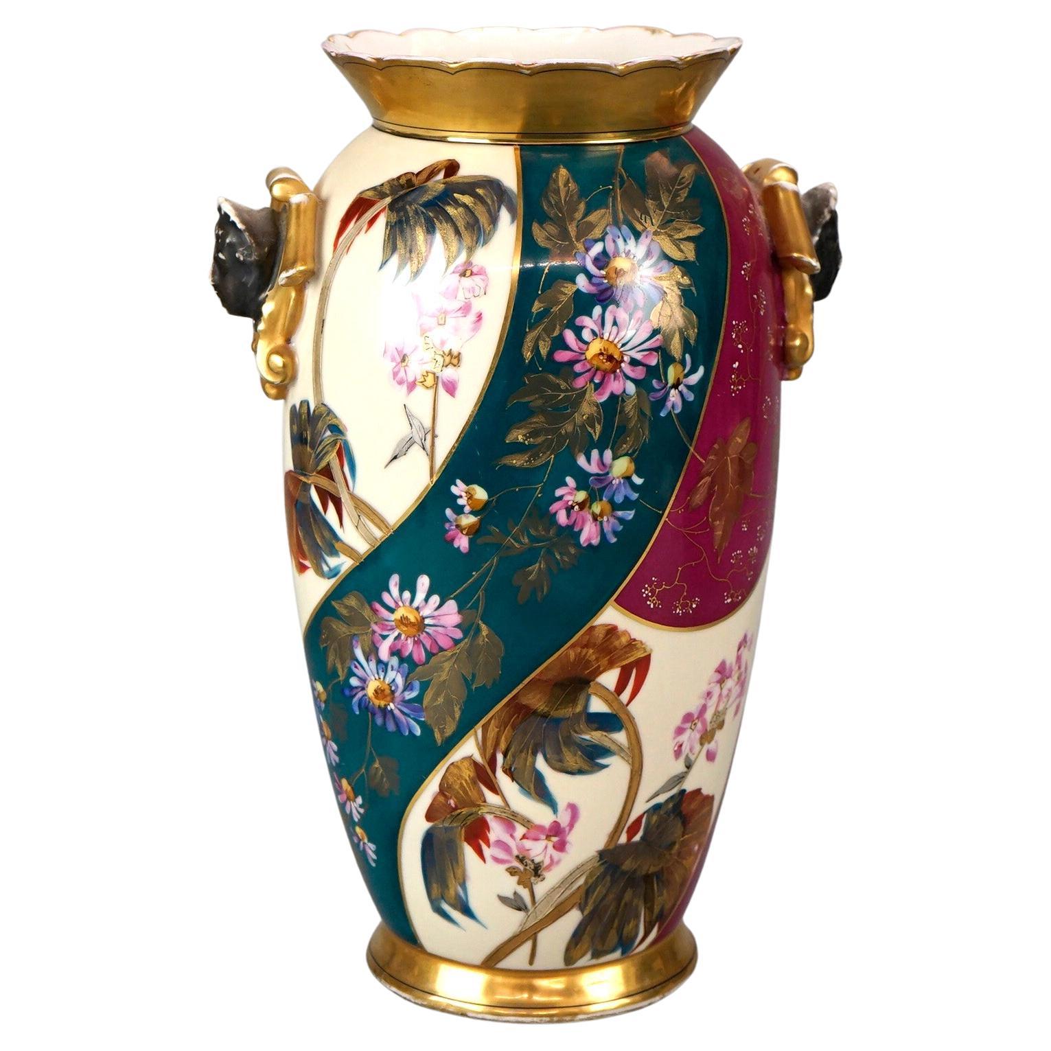 Antike französische handbemalte geblümte und figürliche Vase aus altem Pariser Porzellan, 19. Jahrhundert