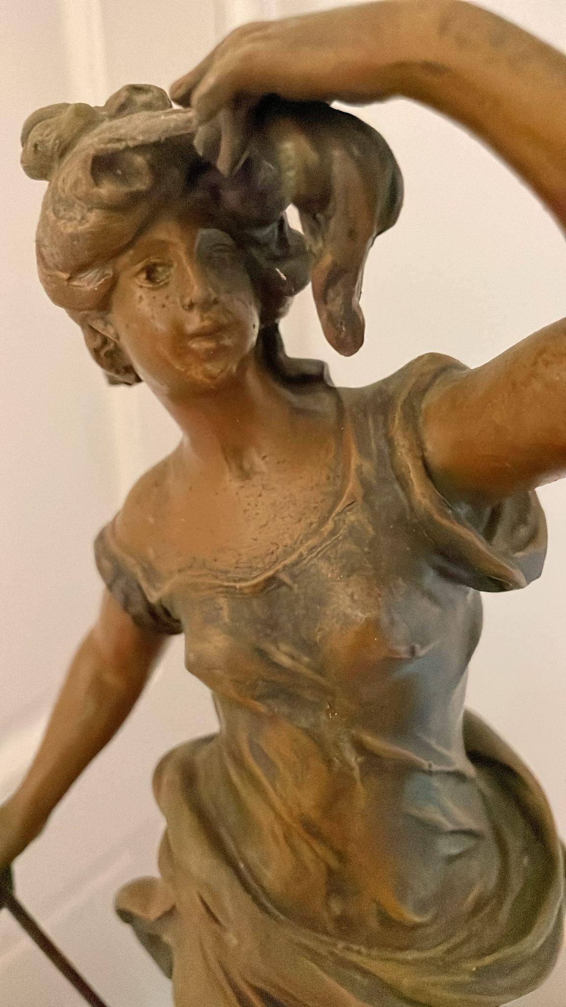Antique French Onyx and Spelter Clock depicting Amphitrite after Auguste Moreau In Good Condition For Sale In Suffolk, GB