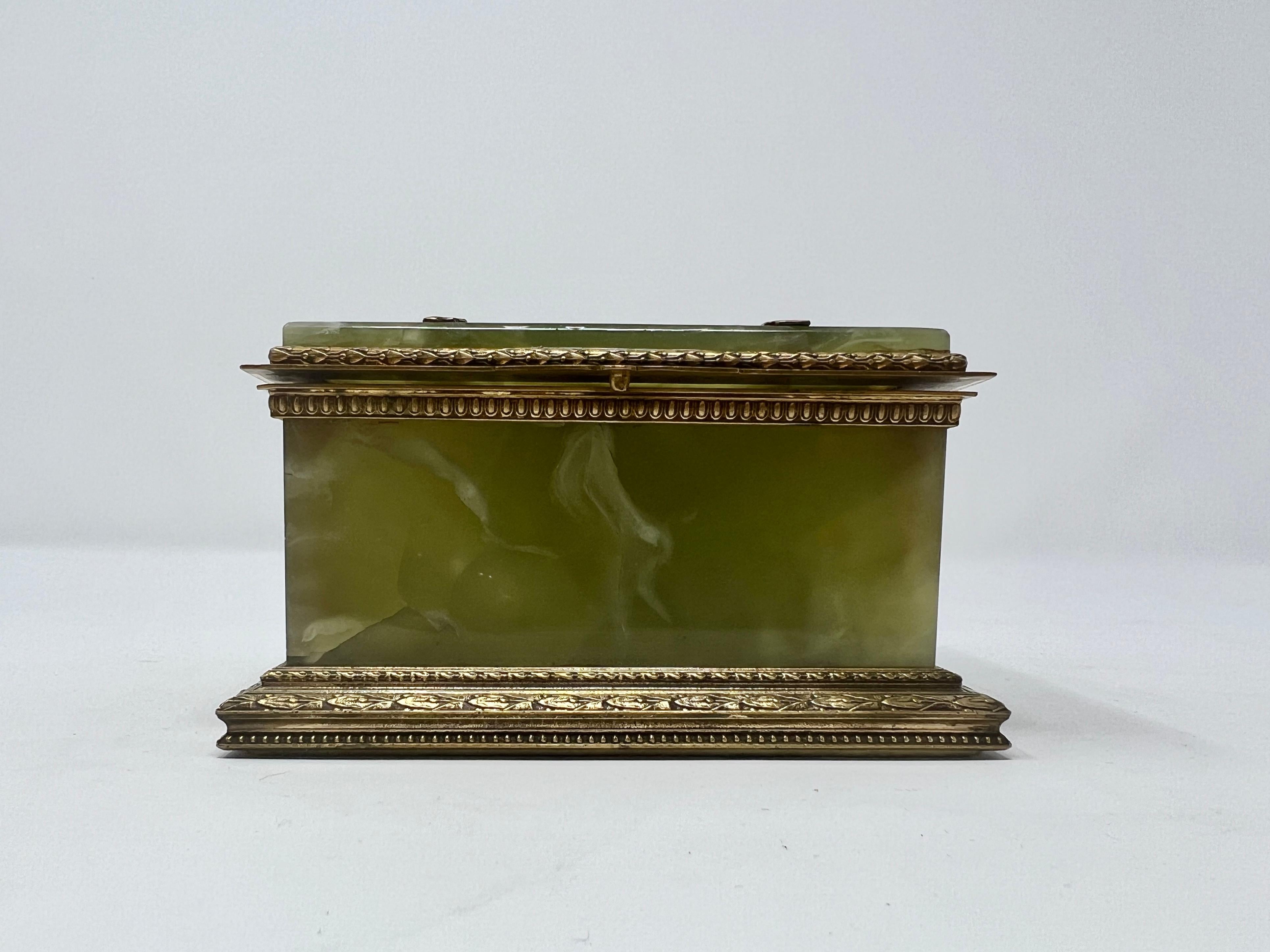 Antique French Onyx Bronze Mount Box  circa 1880 In Good Condition In New Orleans, LA