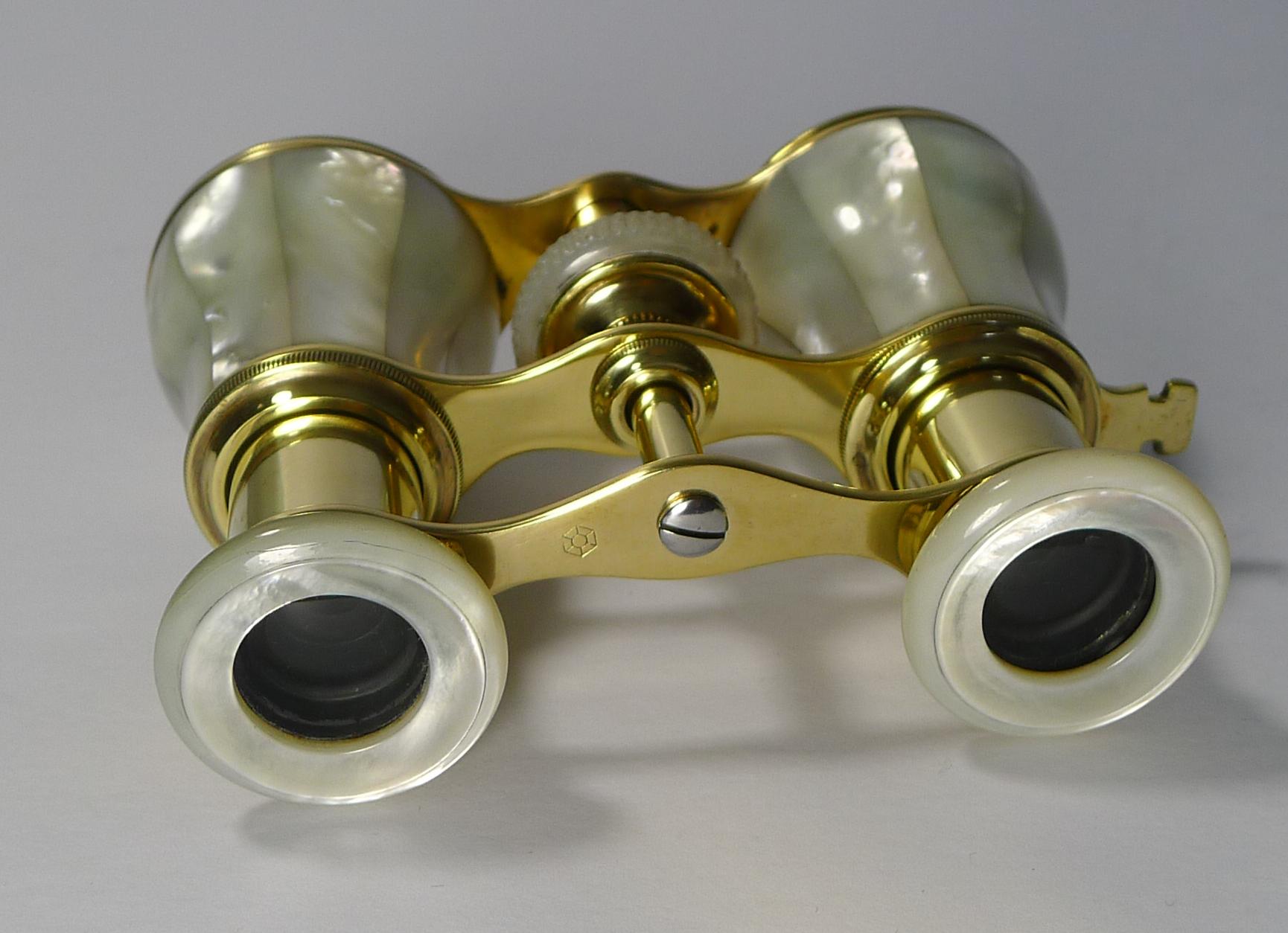 Antique French Opera Glasses with Detachable Lorgnette Handle, circa 1900 5
