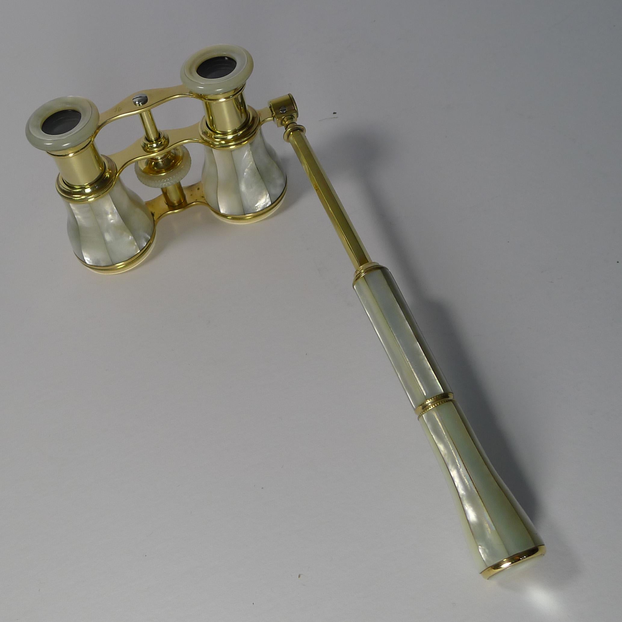 Early 20th Century Antique French Opera Glasses with Detachable Lorgnette Handle, circa 1900